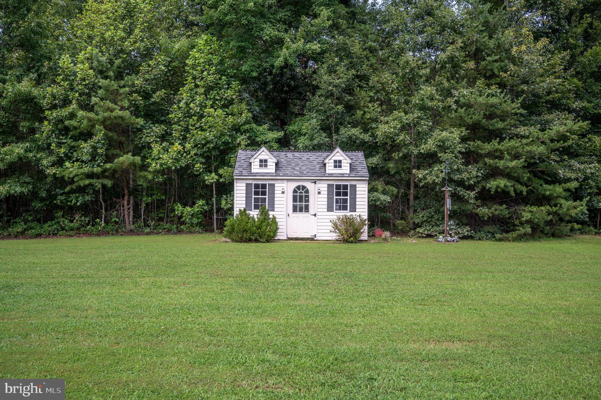 THE OAKS - Residential