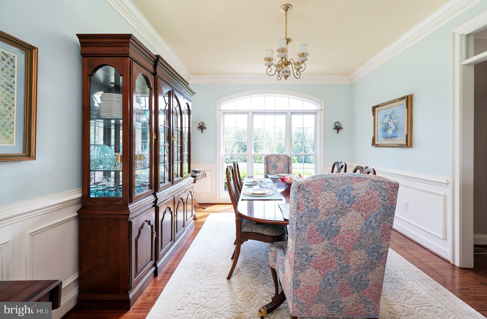 THE OAKS - Residential