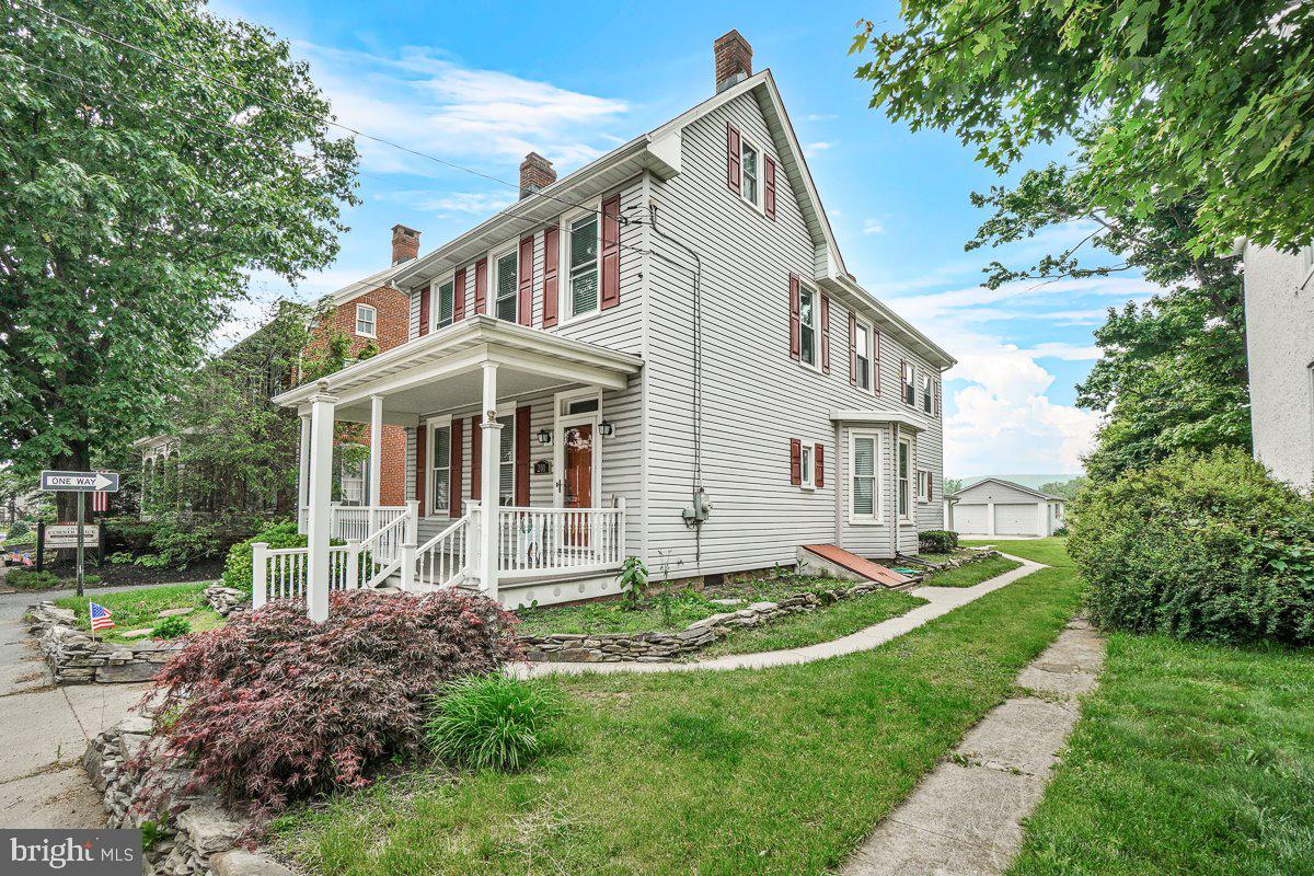 MAIN STREET - Residential