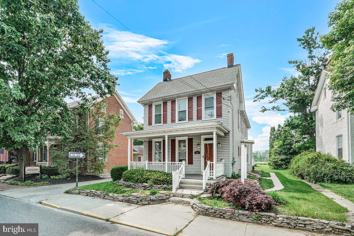 MAIN STREET - Residential