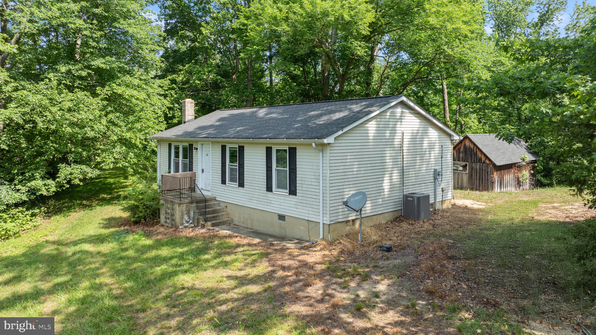 HUGHESVILLE - Residential