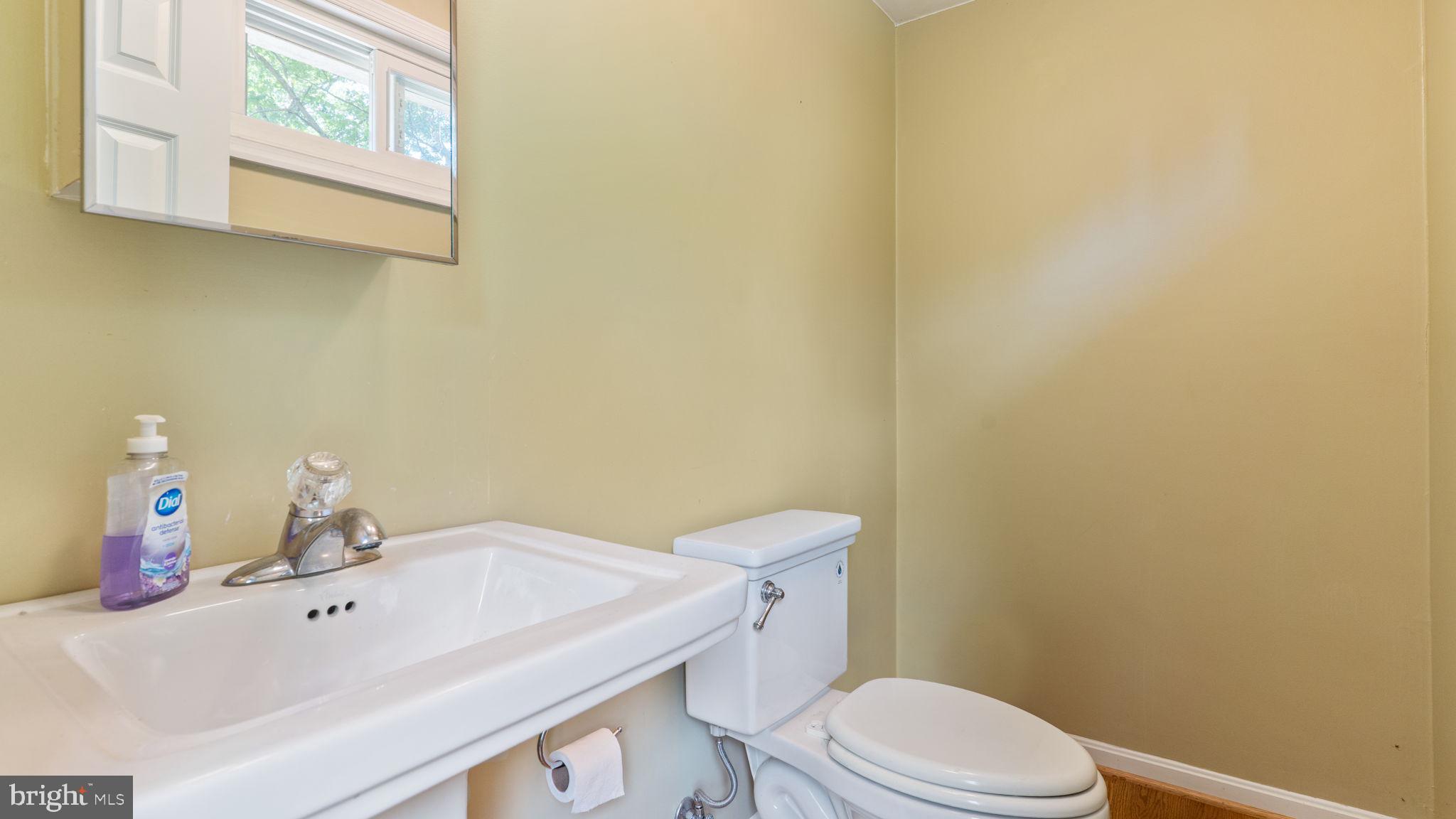 HUGHESVILLE - Residential