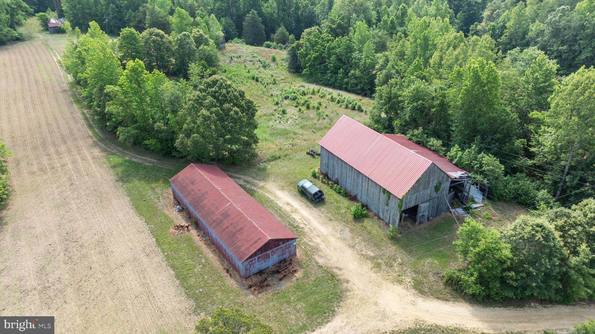 HUGHESVILLE - Residential