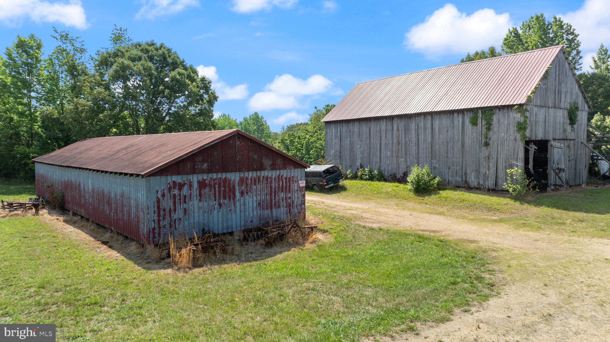 HUGHESVILLE - Residential