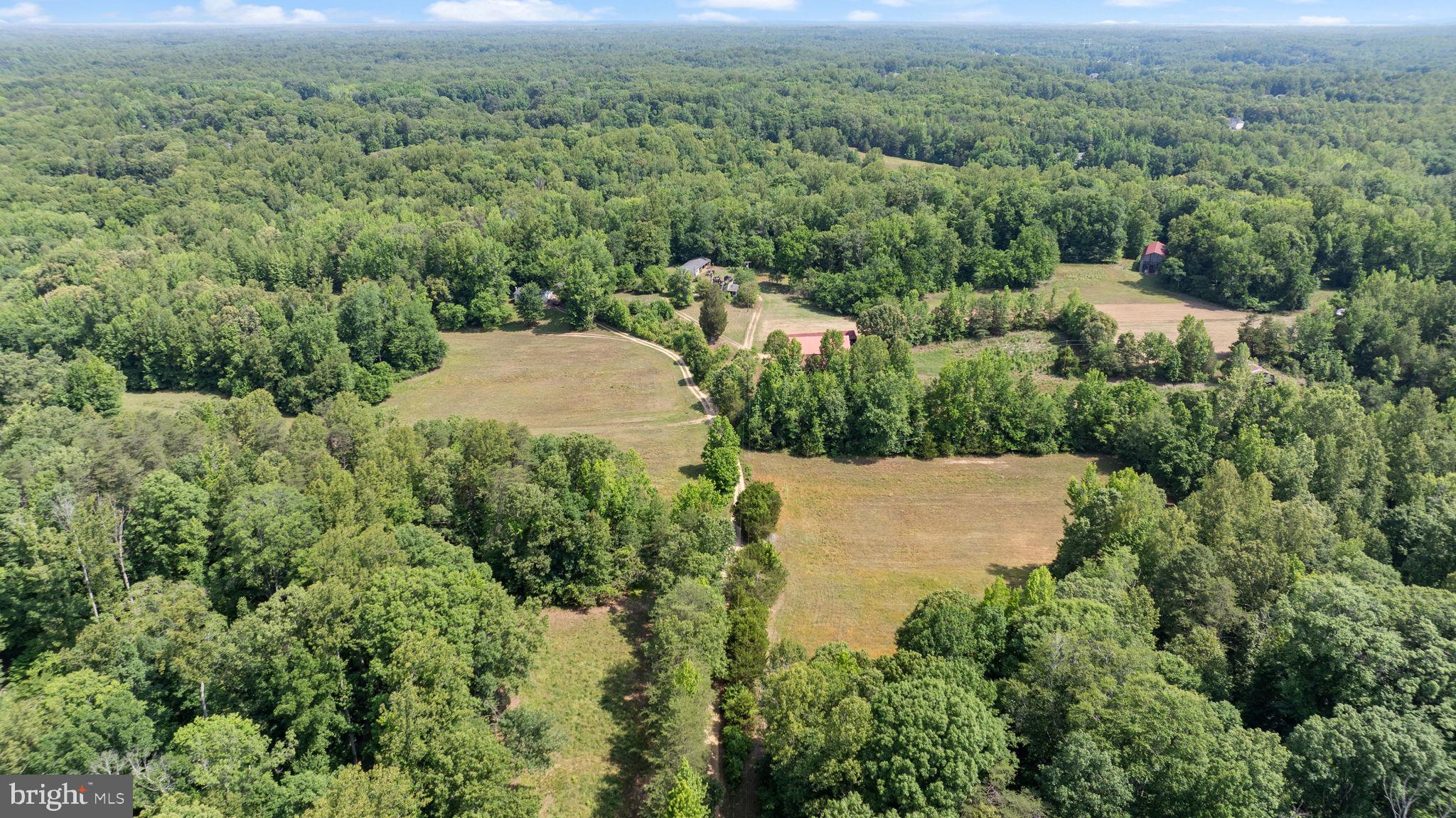 HUGHESVILLE - Residential