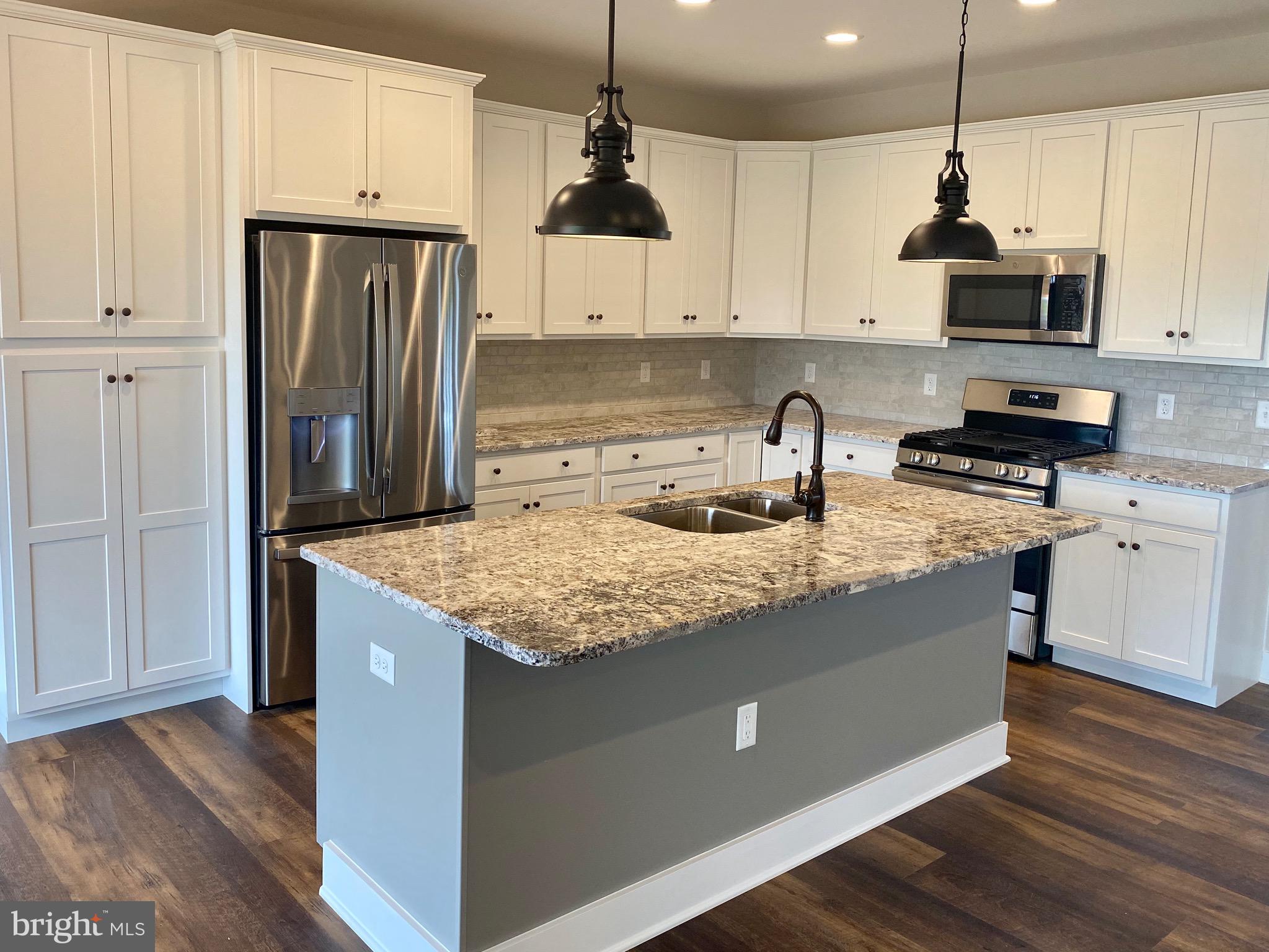 BERRYVILLE - Residential