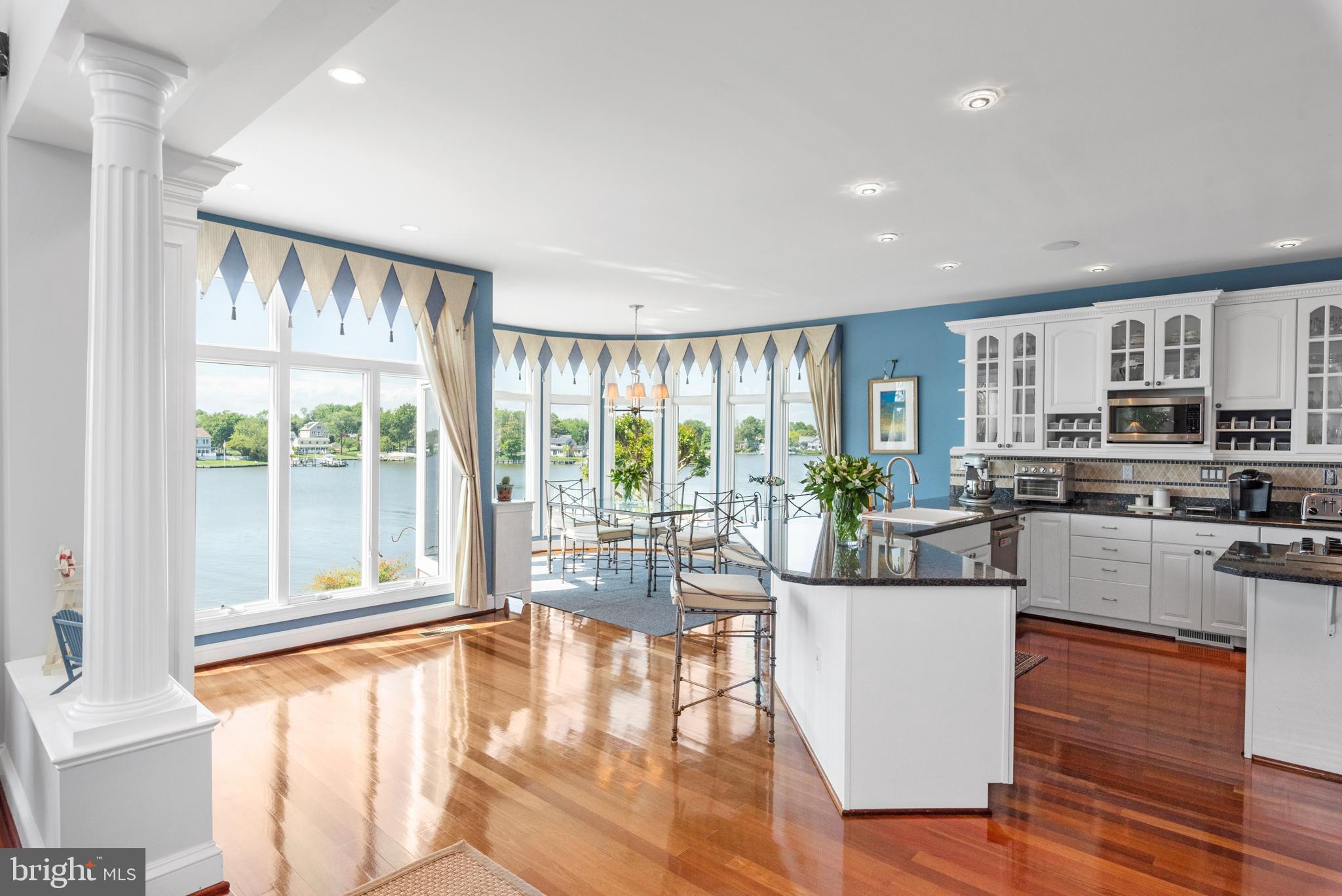 SHOREHAM BEACH - Residential