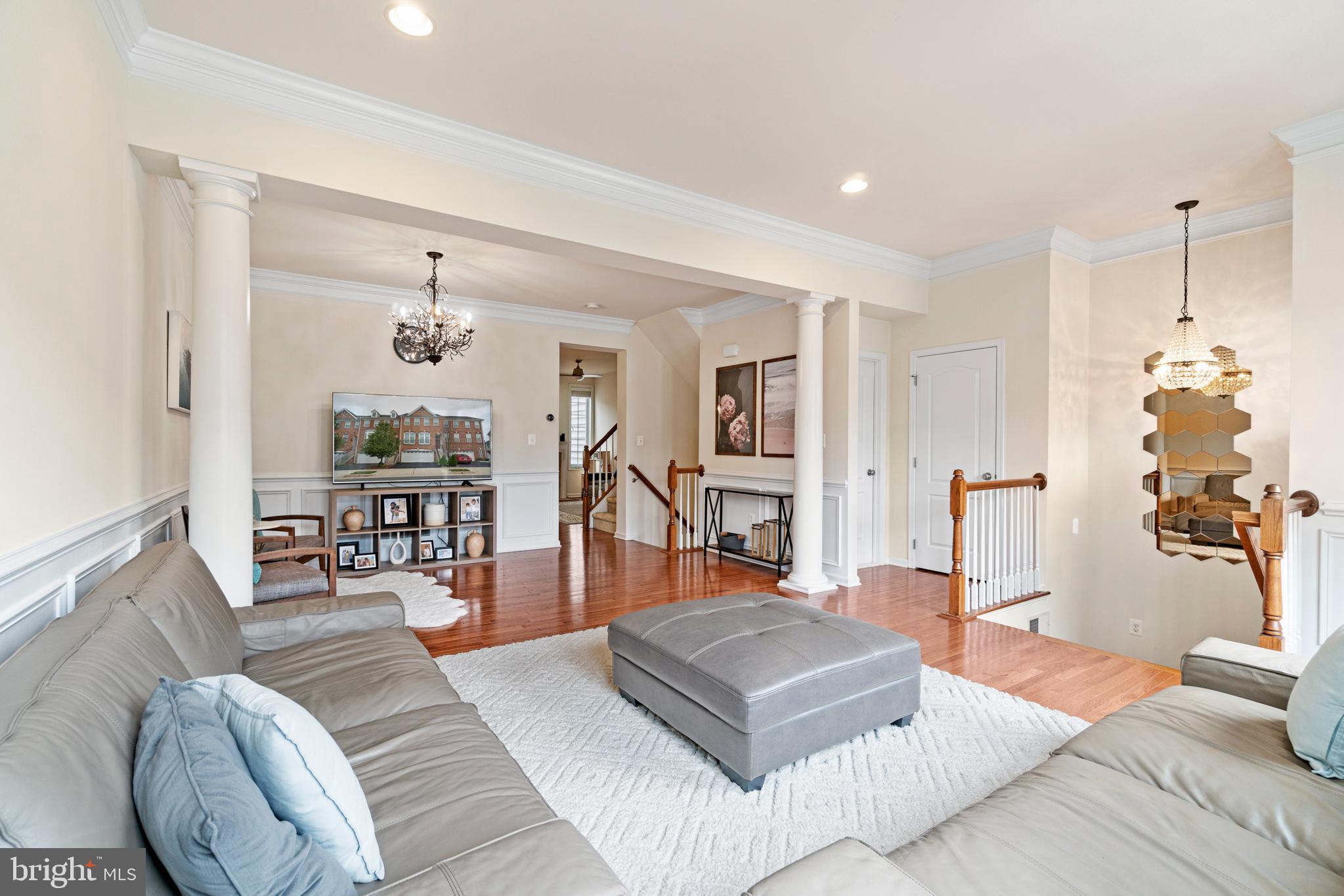 LOUDOUN VALLEY ESTATES 2 - Residential Lease