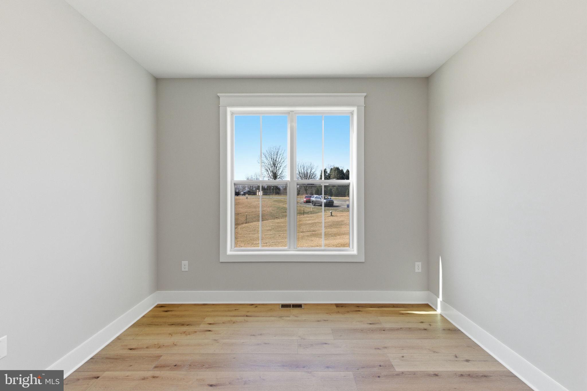 HALLMARK GLEN - Residential