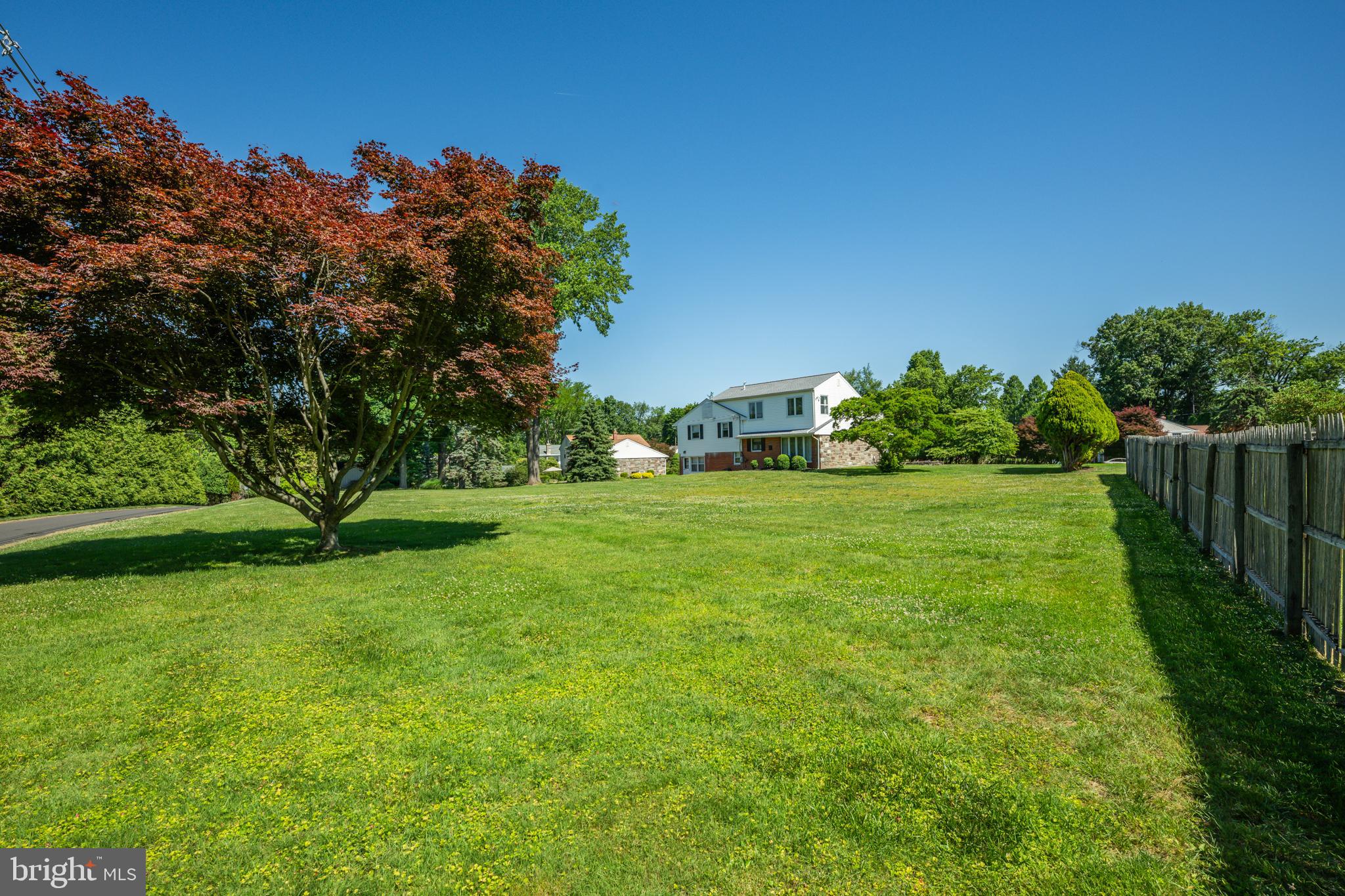 JUNE MEADOWS - Residential