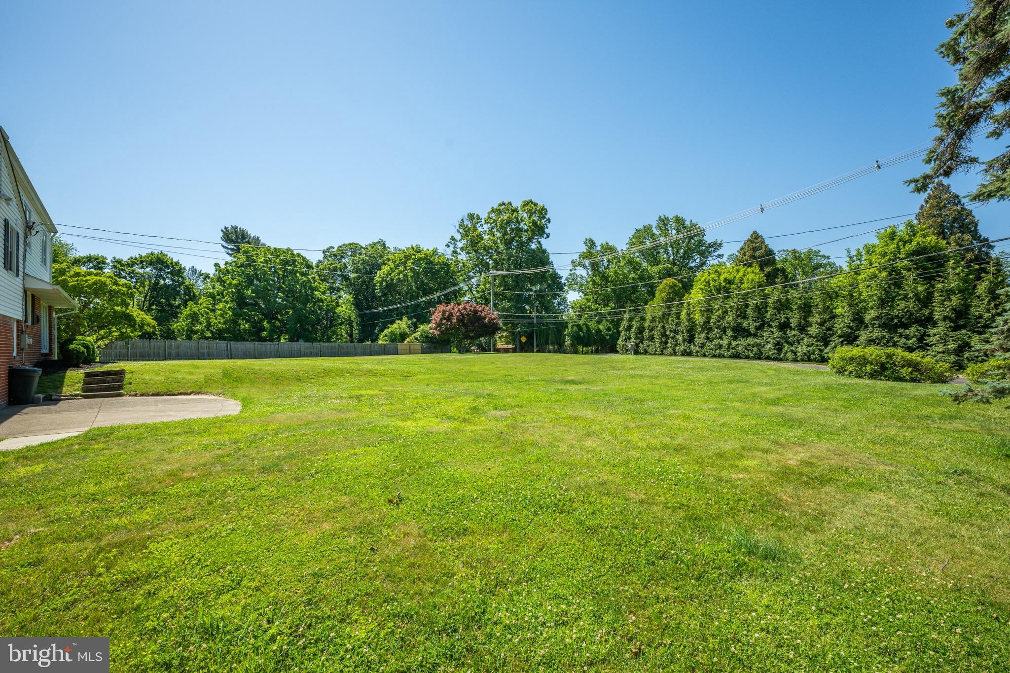 JUNE MEADOWS - Residential