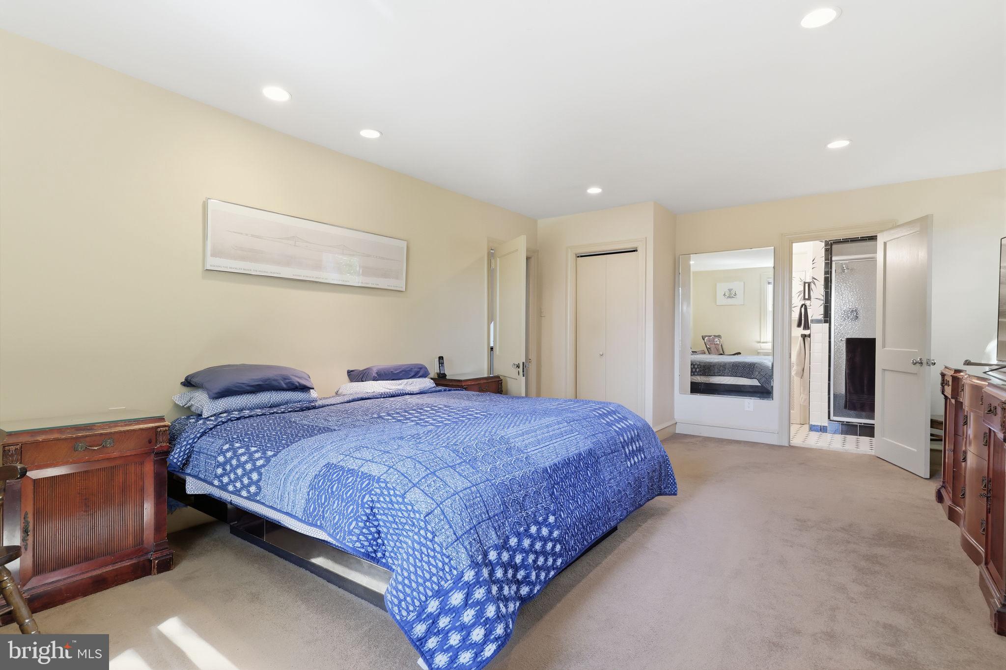 ELKINS PARK - Residential