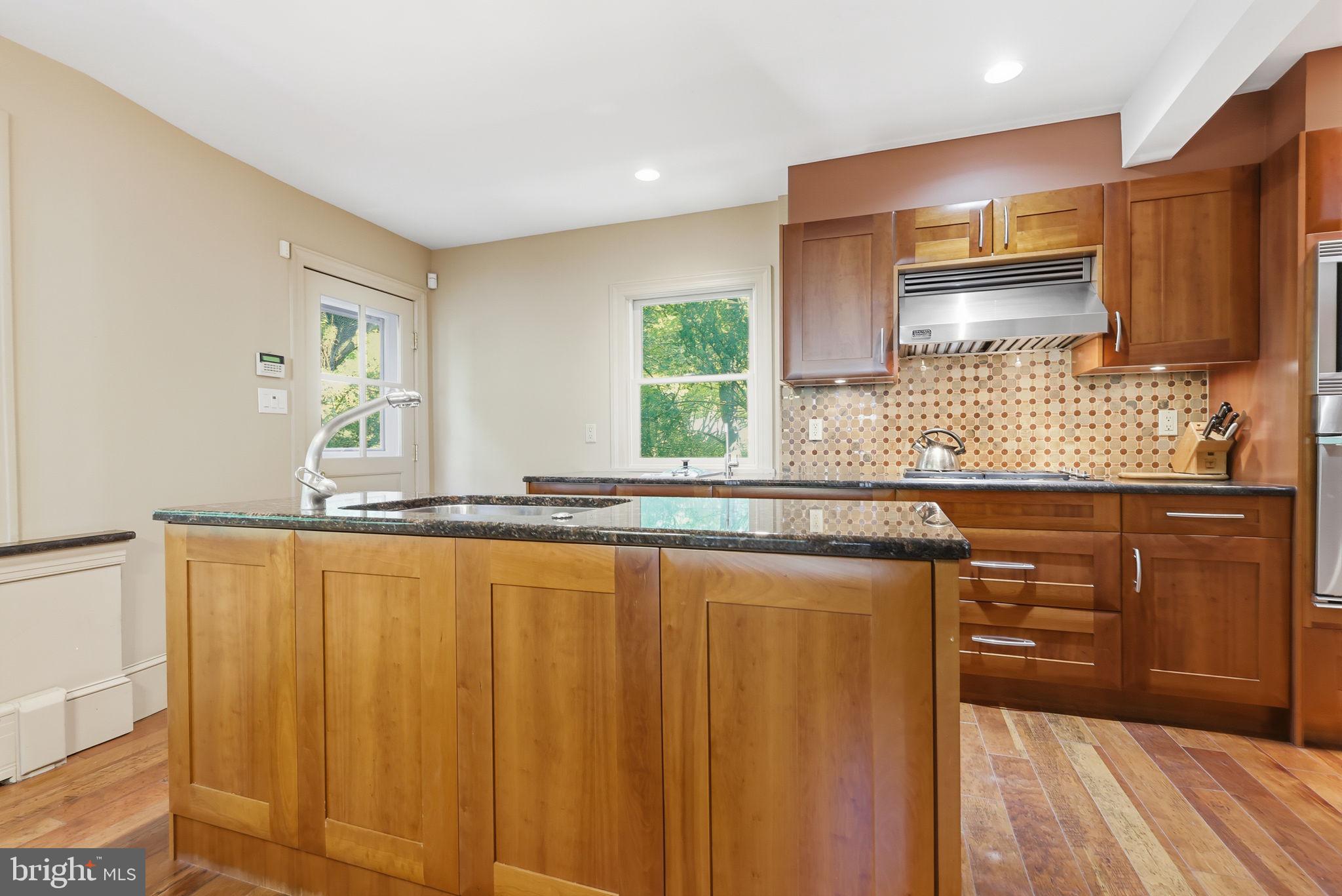 ELKINS PARK - Residential