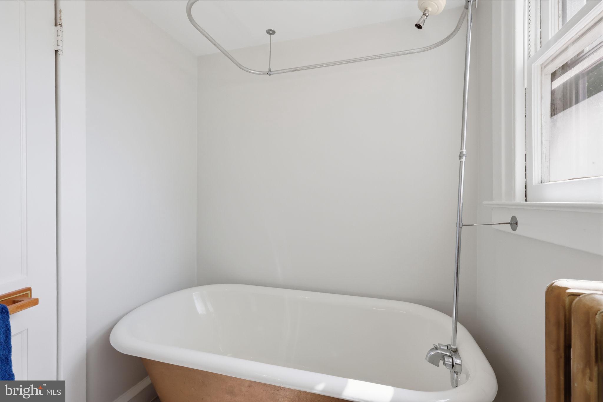 ELKINS PARK - Residential