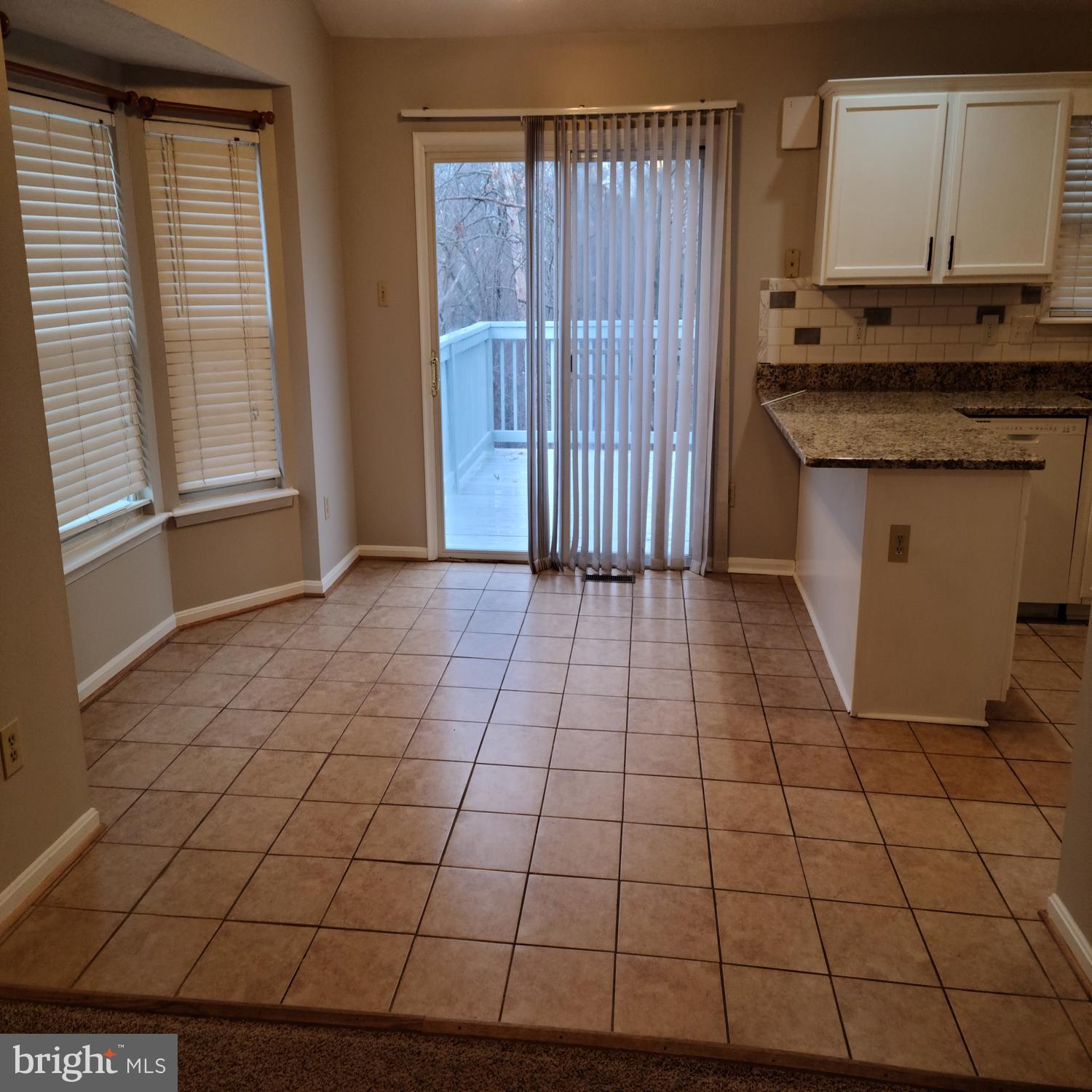 HILL VALLEY - Residential Lease