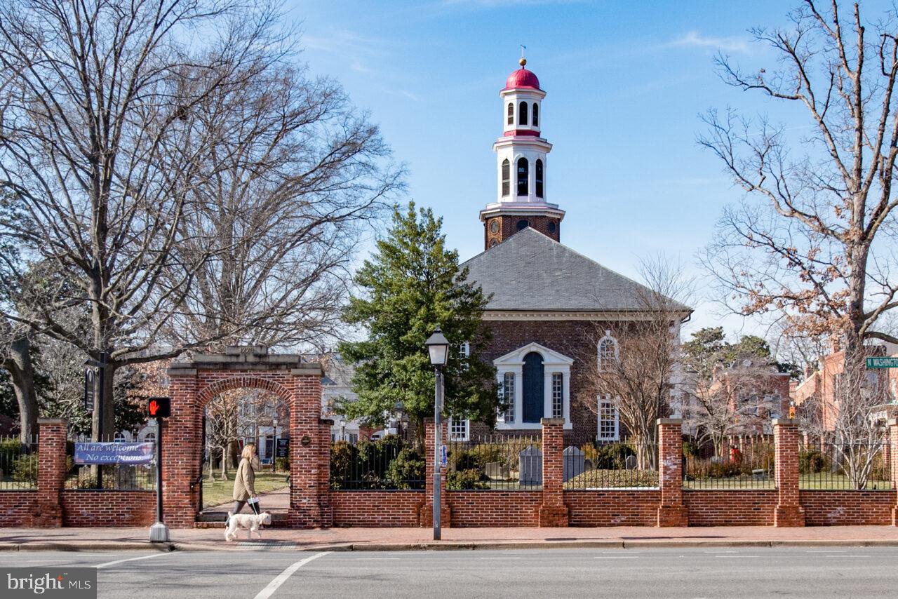 OLD TOWN ALEXANDRIA - Residential Lease