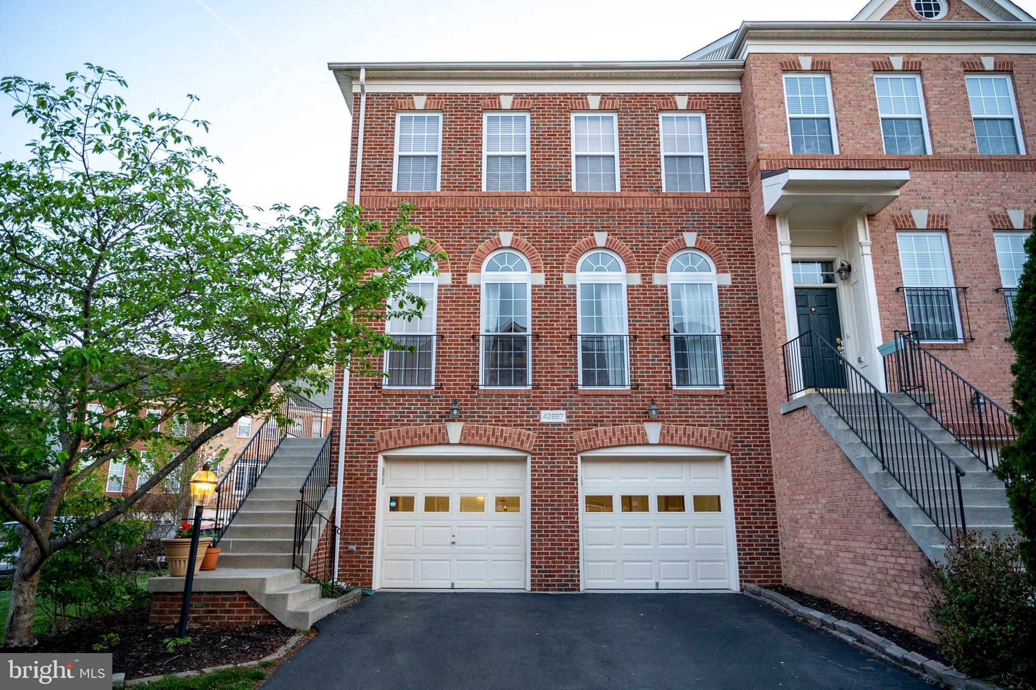 This stunning end-unit townhome offers an exceptional living experience, featuring a spacious layout, ample natural light, and beautiful views of the surrounding green area. With plenty of parking available, convenience is key, and pets are welcome, making this home ideal for a variety of lifestyles. Located just minutes from the metro and the 267 toll road, this property provides easy access to commuting and local amenities.

The townhome is completely vacant and move-in ready, offering a seamless transition for tenants who wish to start their lease immediately. This is an incredible opportunity for those seeking a comfortable, well-located, and pet-friendly home. Don’t miss the chance to make this townhome yours!
