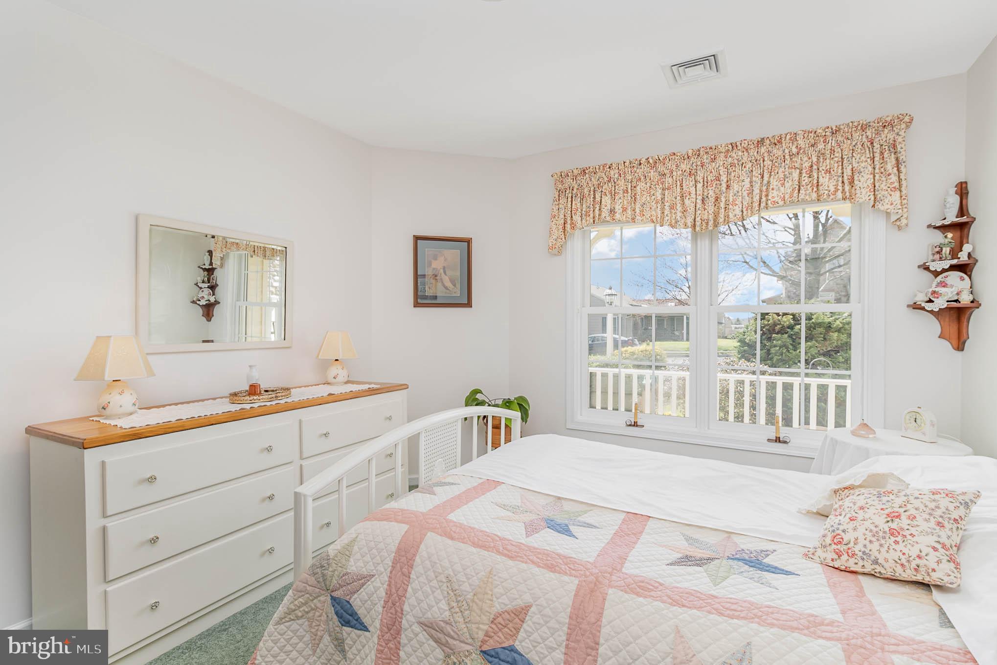 BROOKSHIRE - Residential