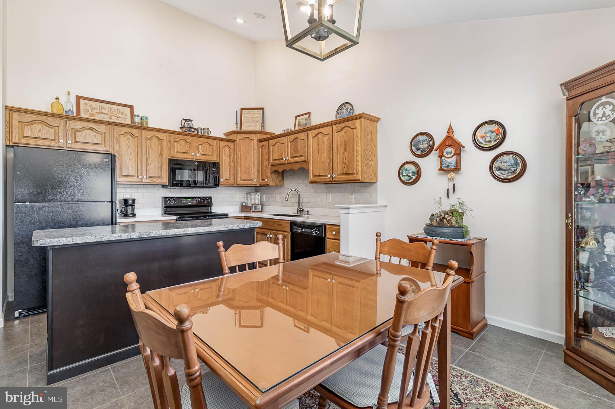 BROOKSHIRE - Residential