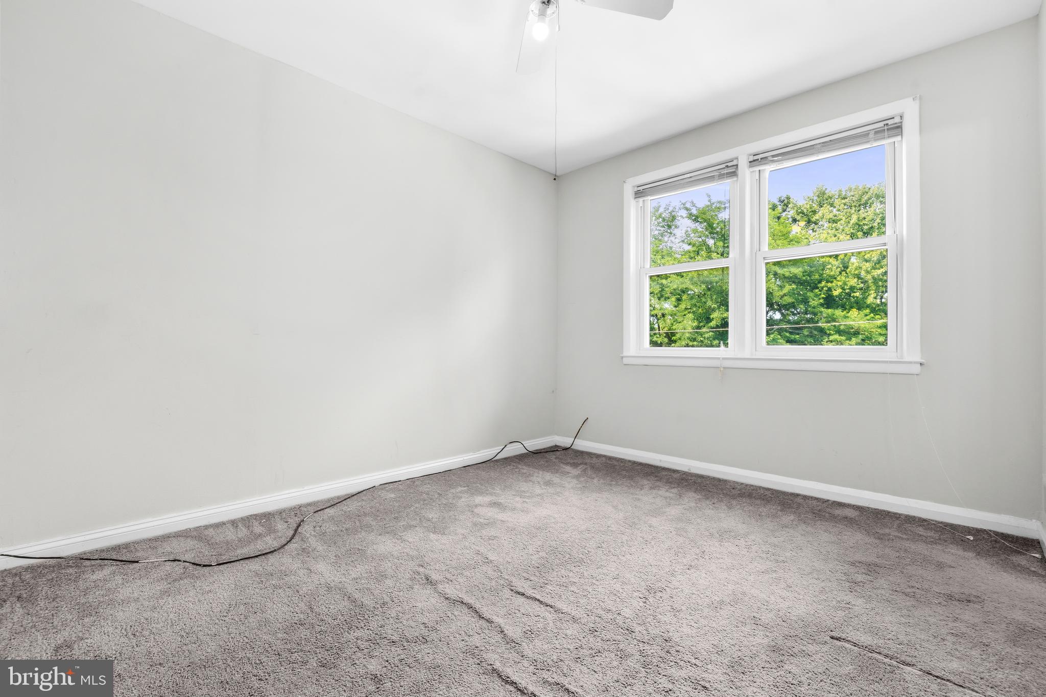 INGLESIDE PARK - Residential