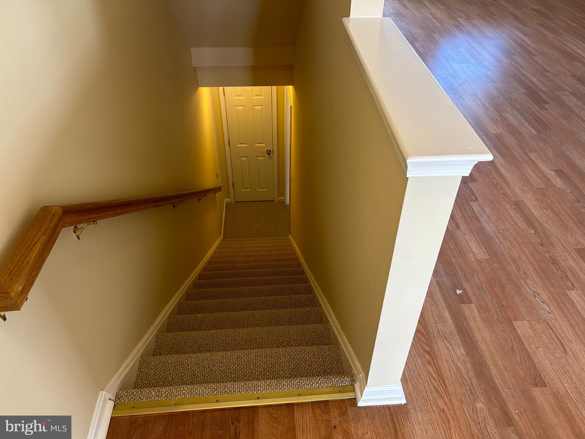 GATEWAY CROSSING - Residential Lease