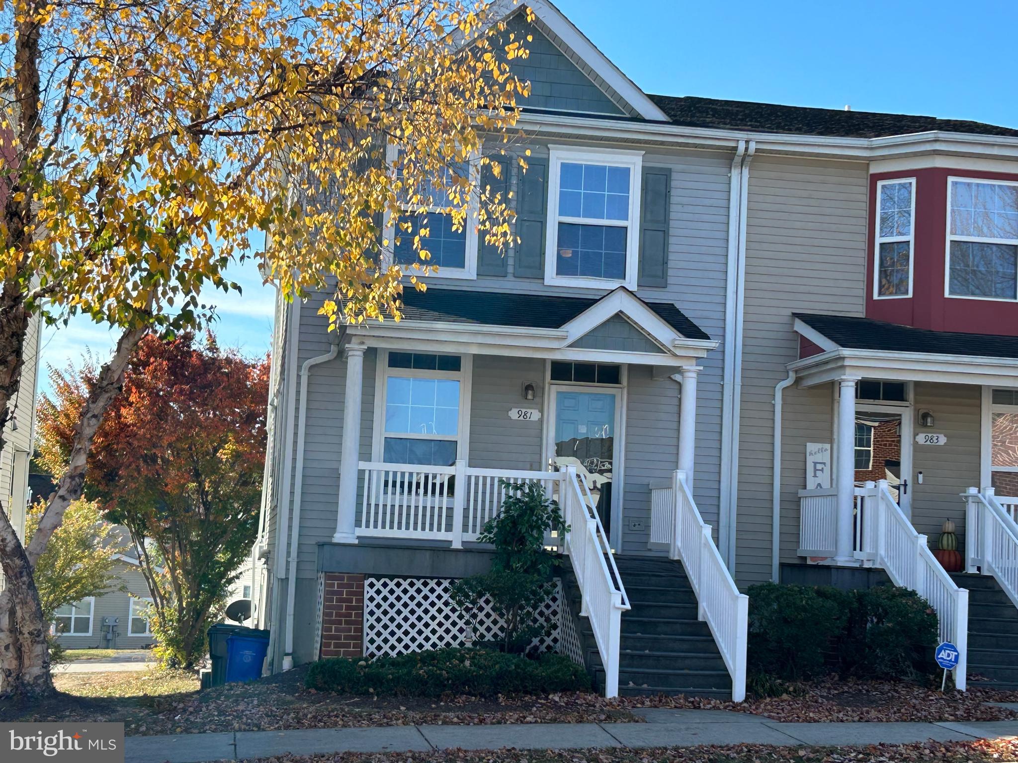 GATEWAY CROSSING - Residential Lease