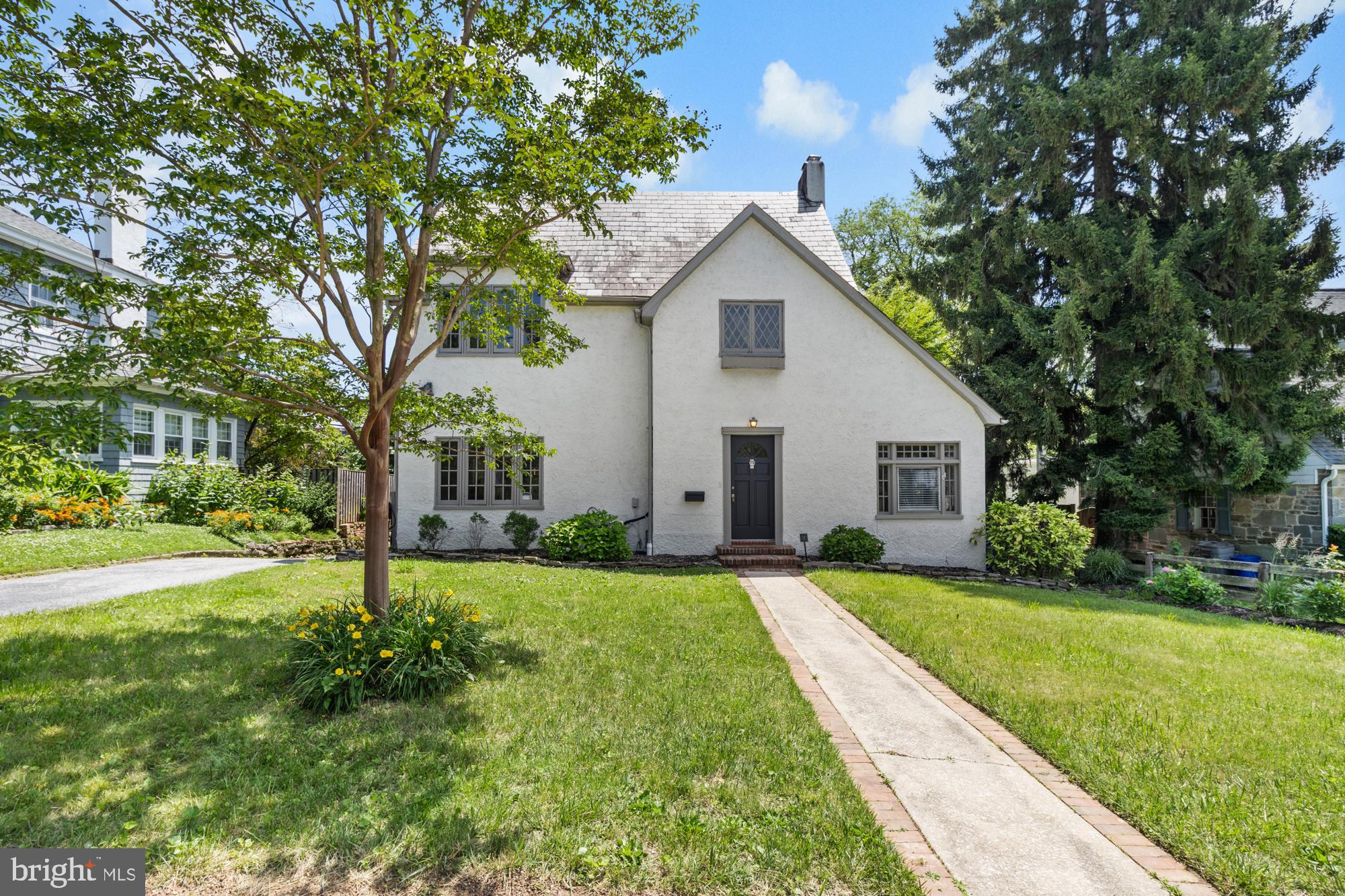 WEST TOWSON - Residential