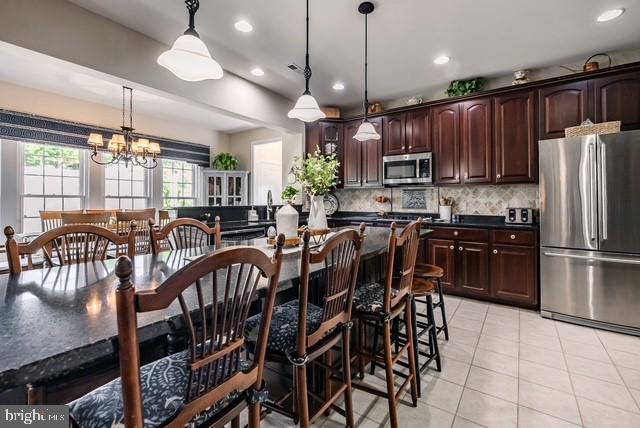 WINDSOR RIDGE - Residential