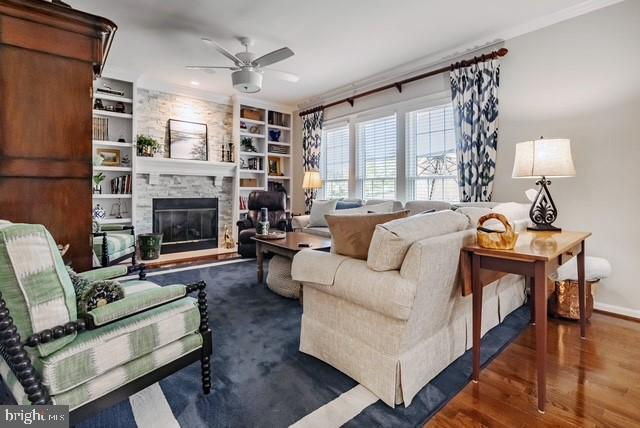 WINDSOR RIDGE - Residential