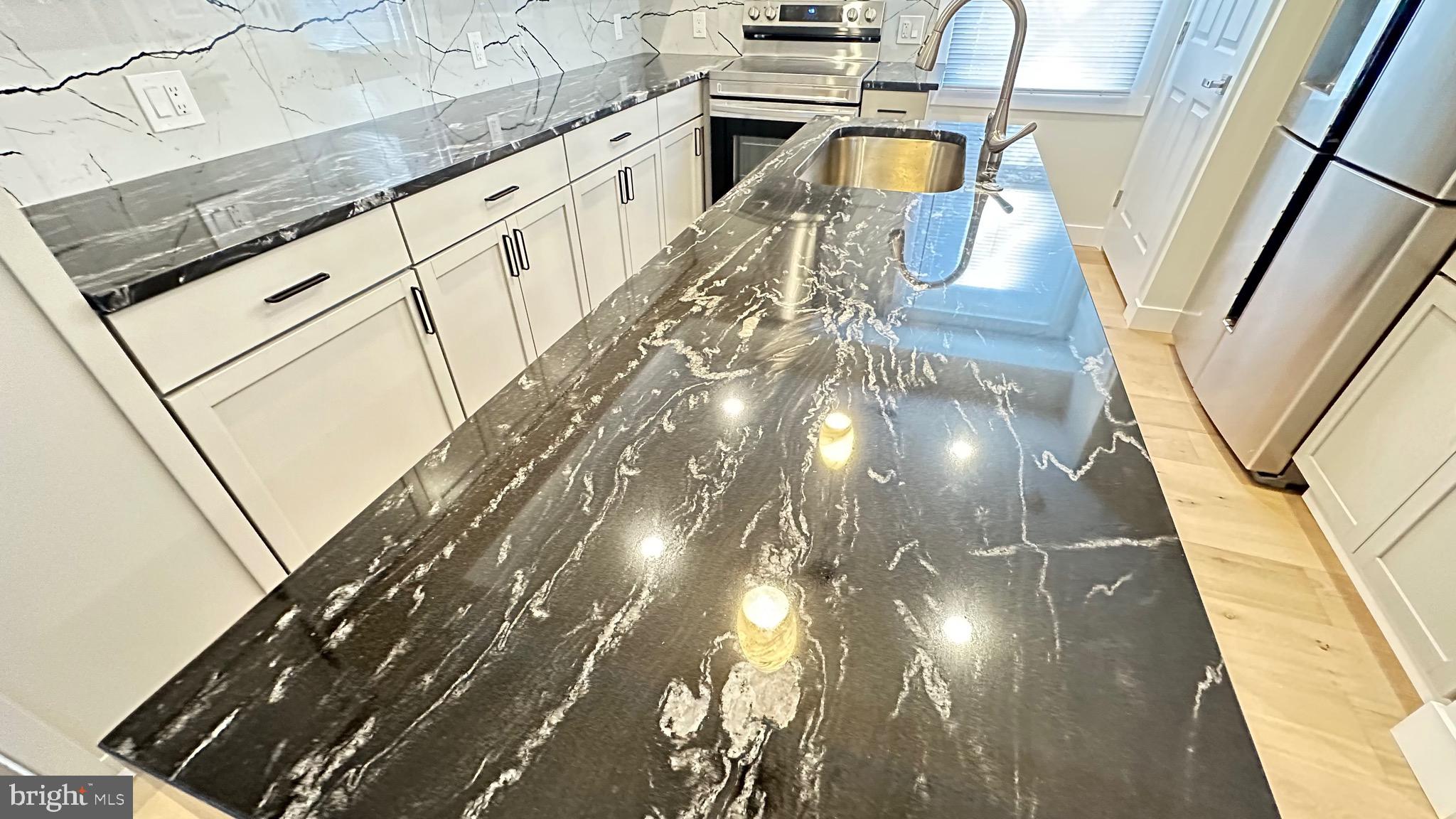ELKINS PARK - Residential