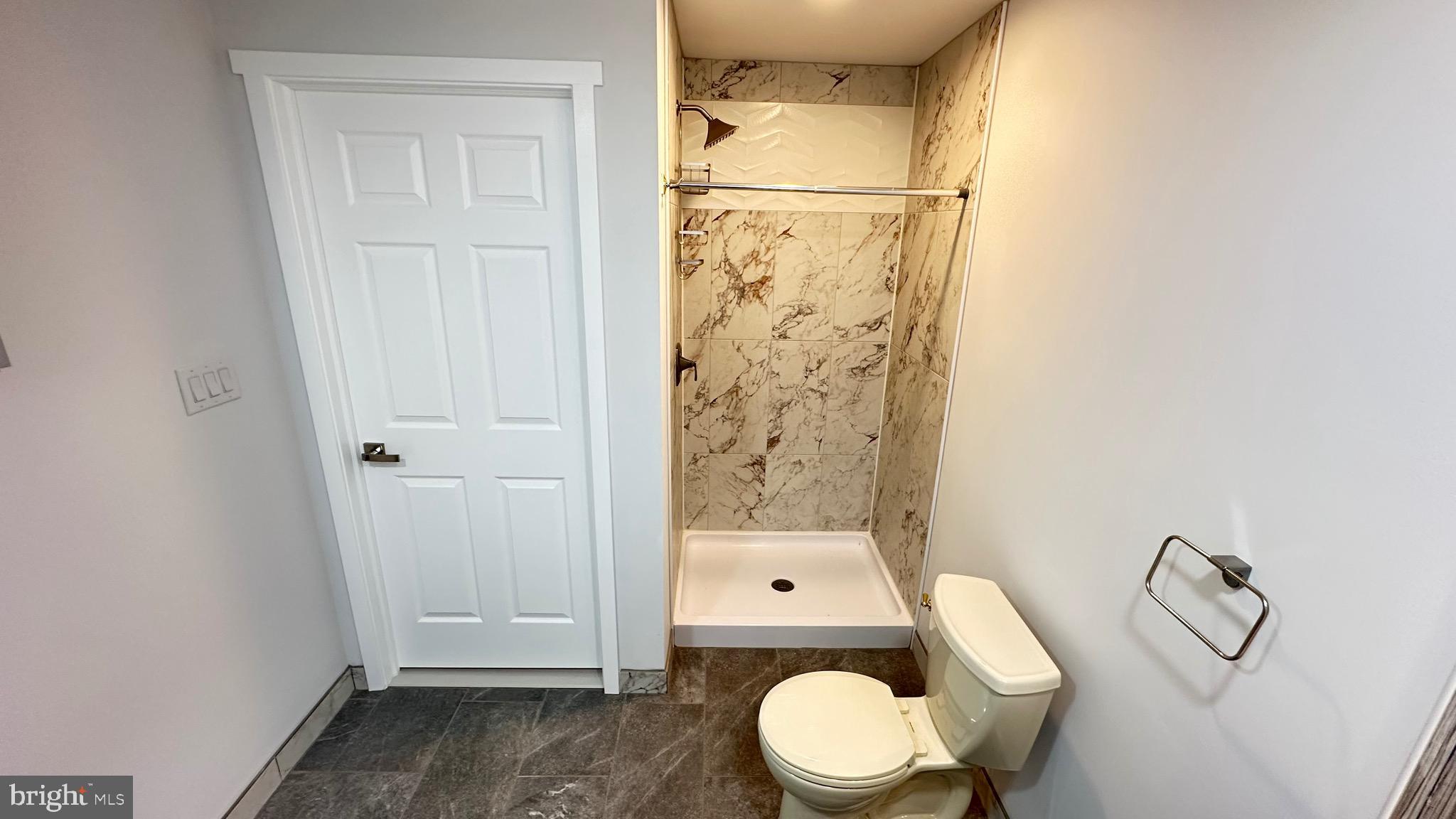 ELKINS PARK - Residential