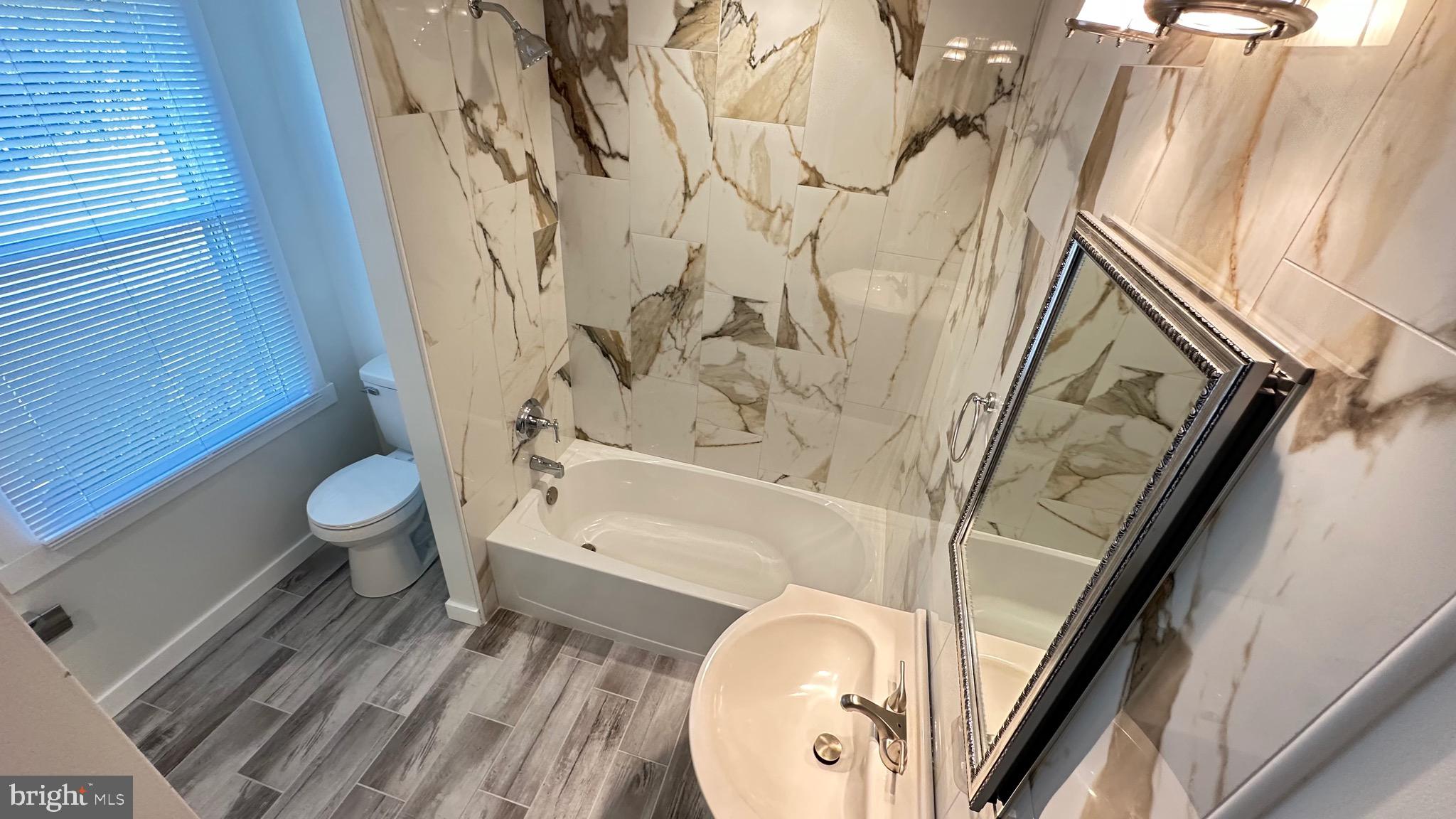 ELKINS PARK - Residential
