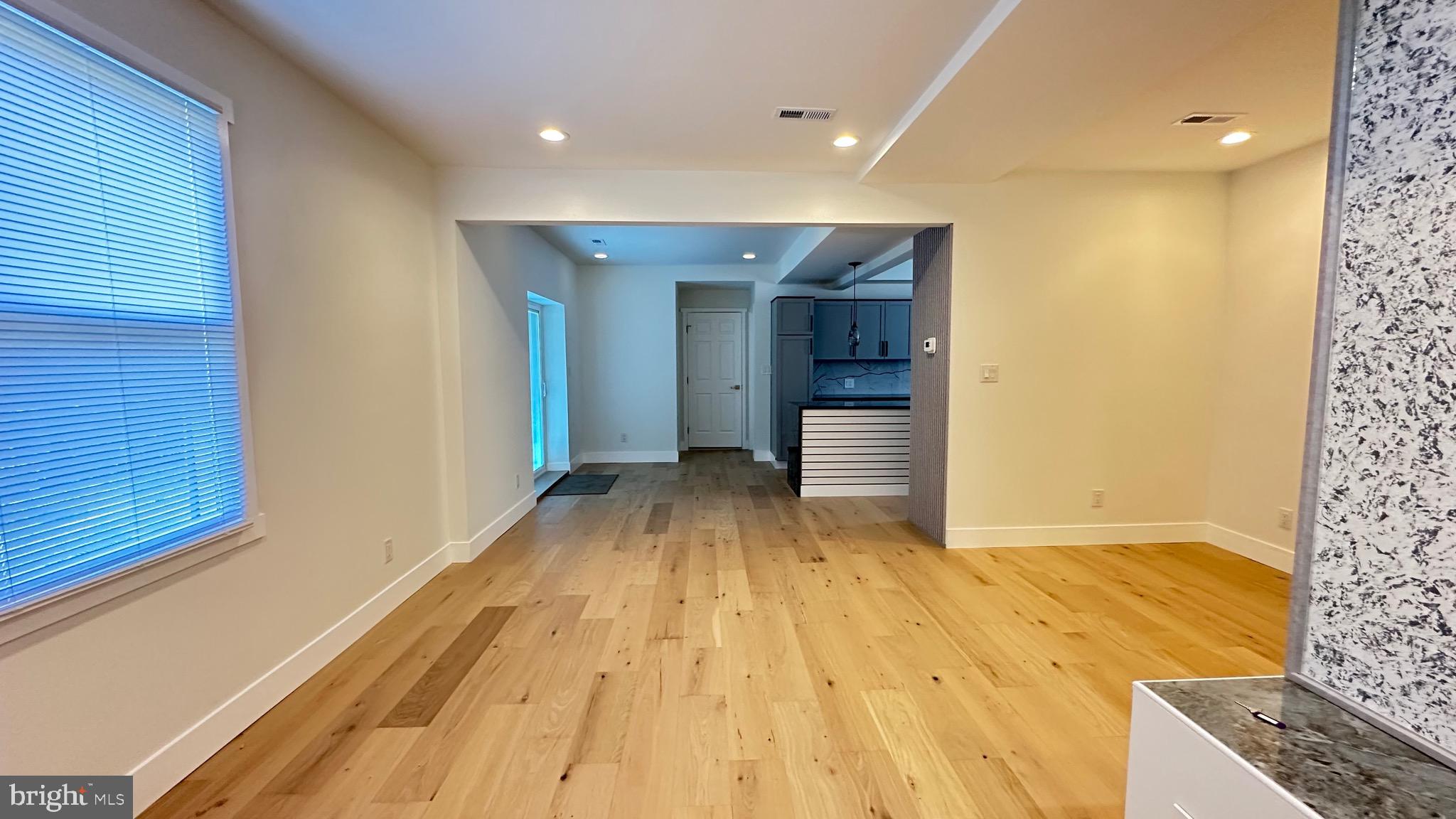 ELKINS PARK - Residential