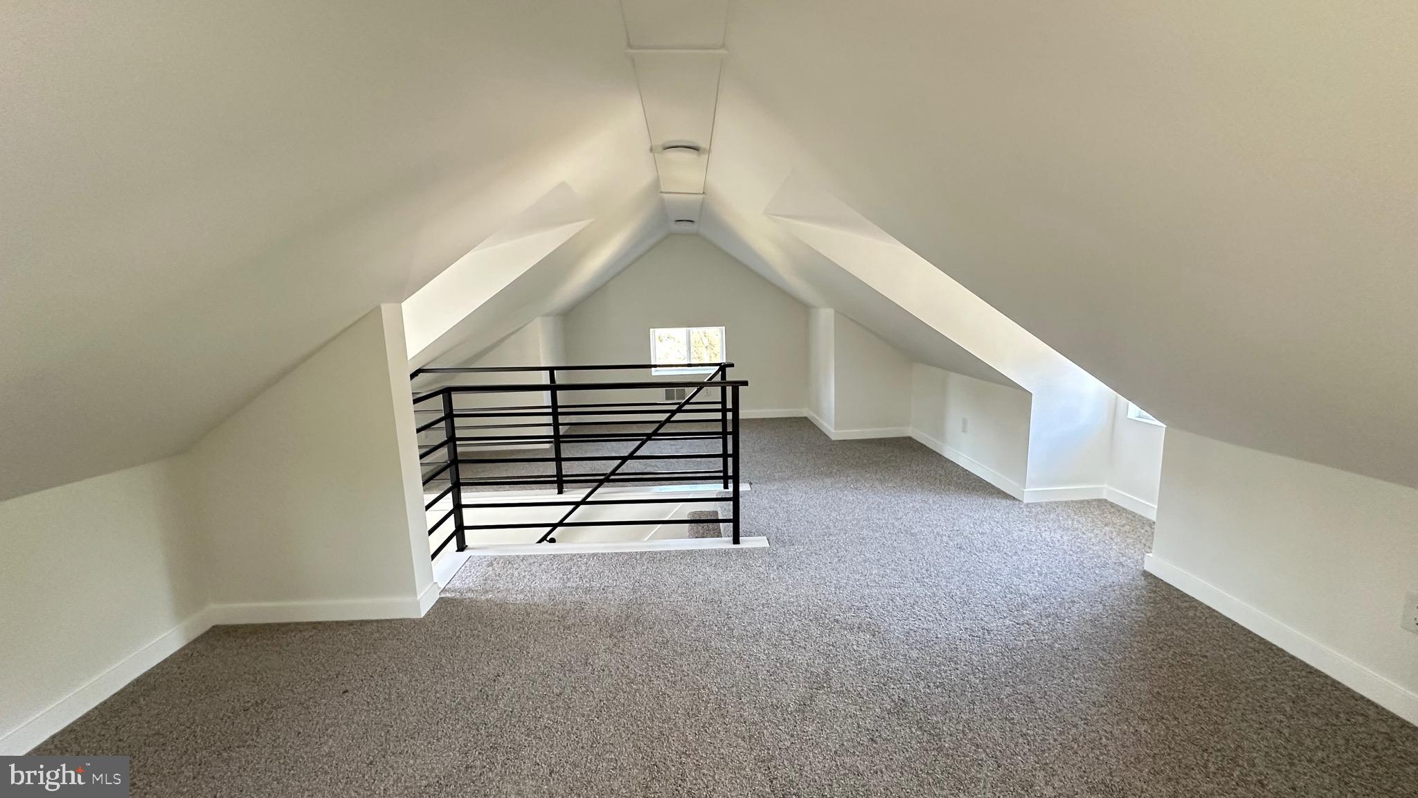 ELKINS PARK - Residential
