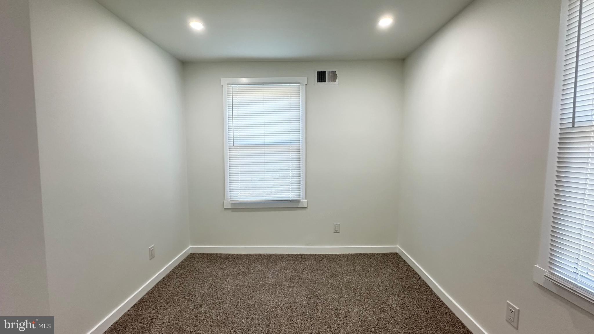 ELKINS PARK - Residential