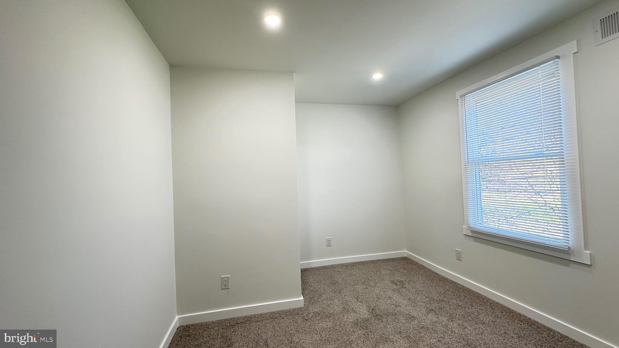 ELKINS PARK - Residential