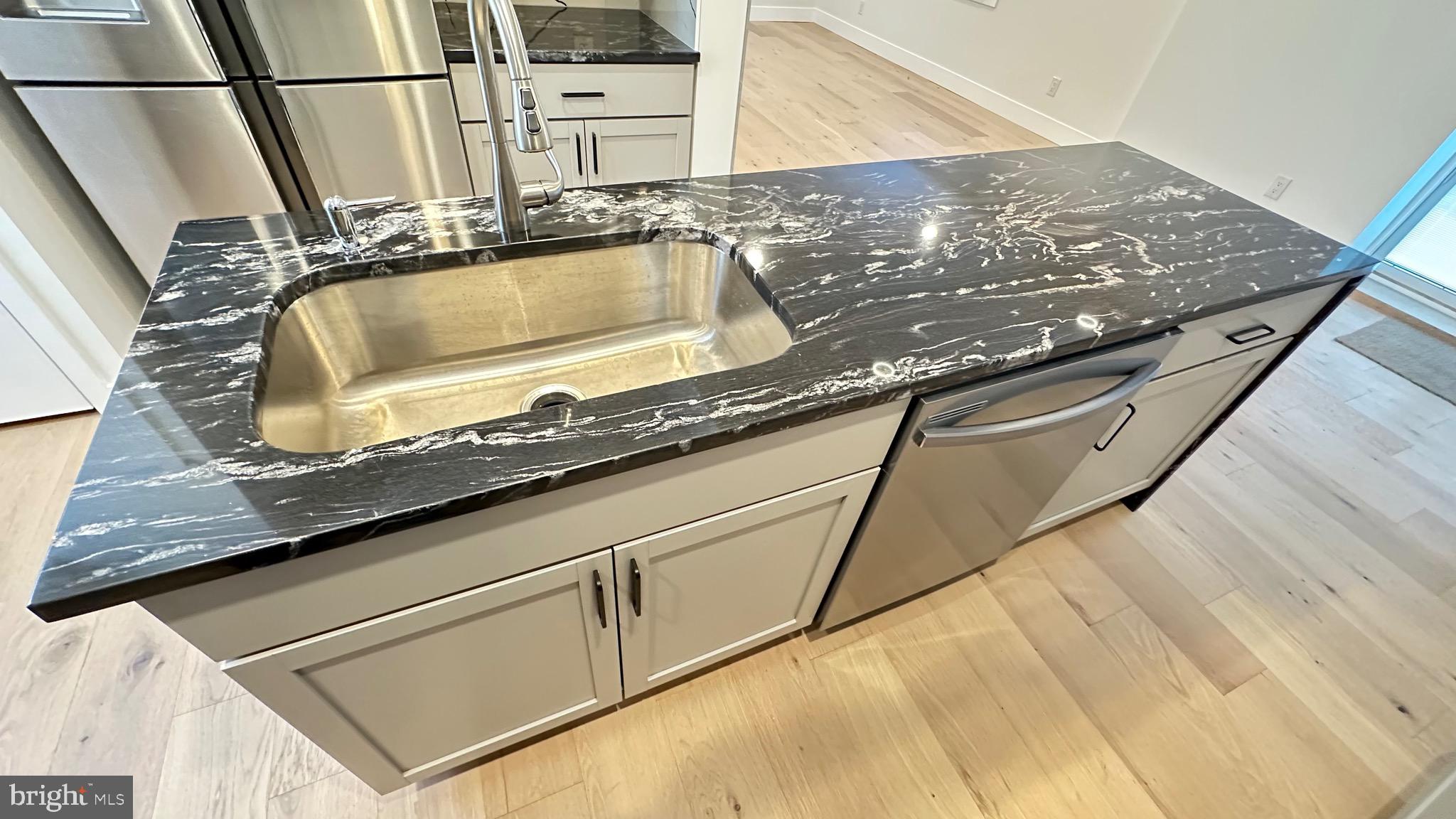 ELKINS PARK - Residential