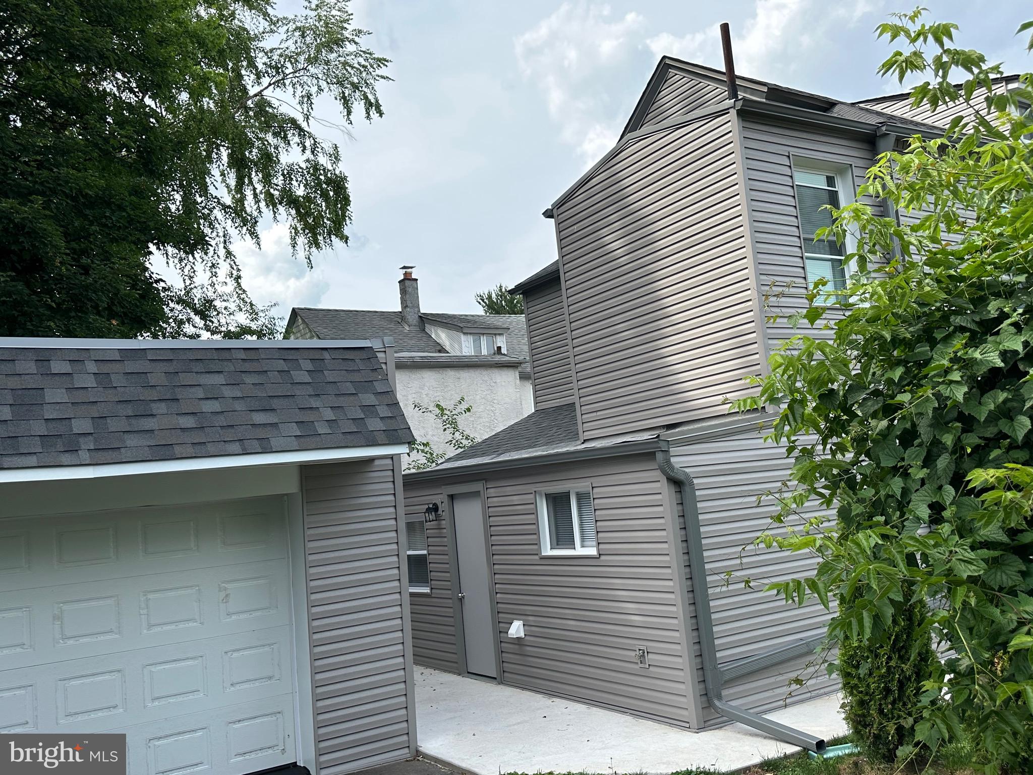 ELKINS PARK - Residential