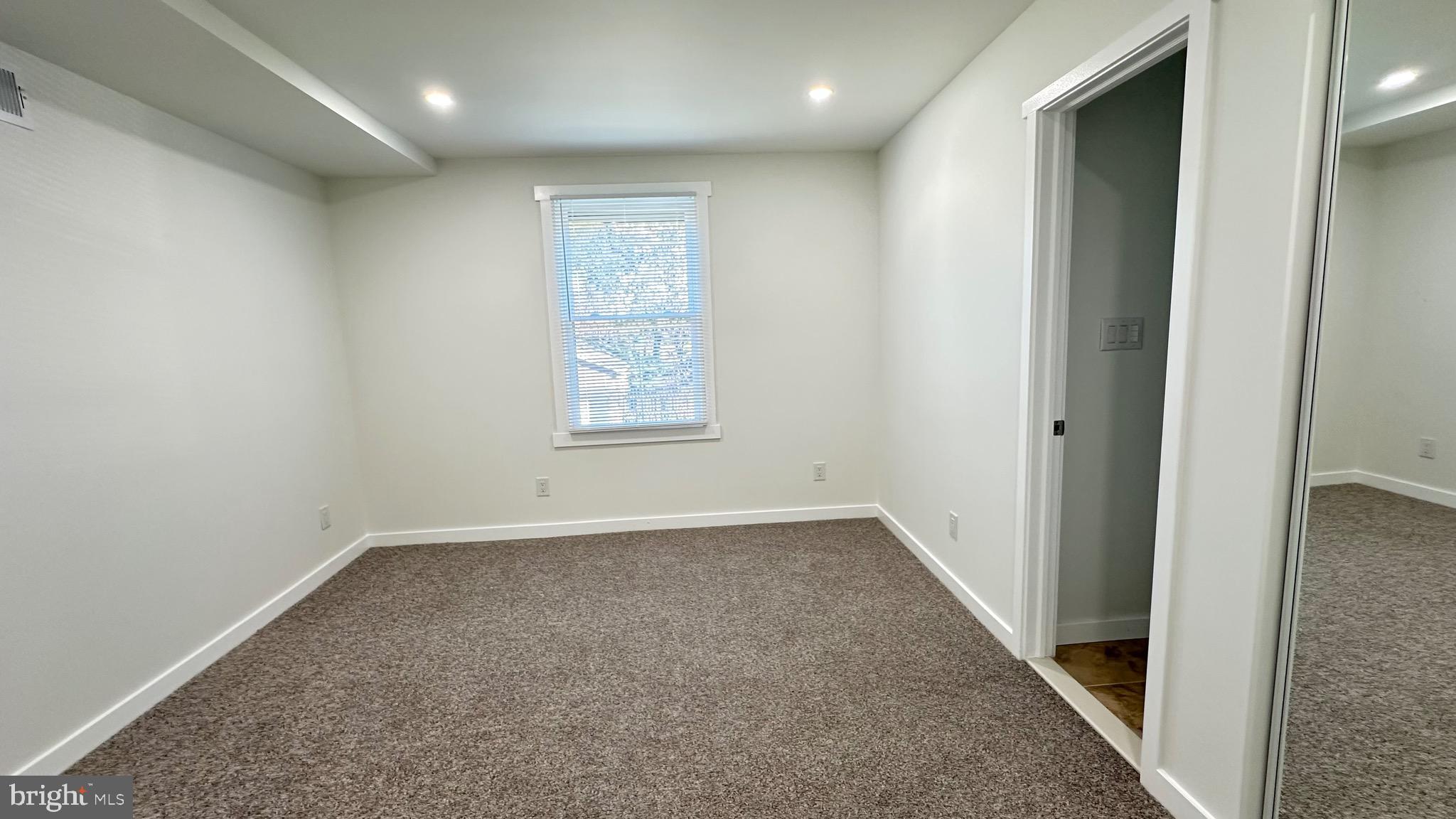 ELKINS PARK - Residential