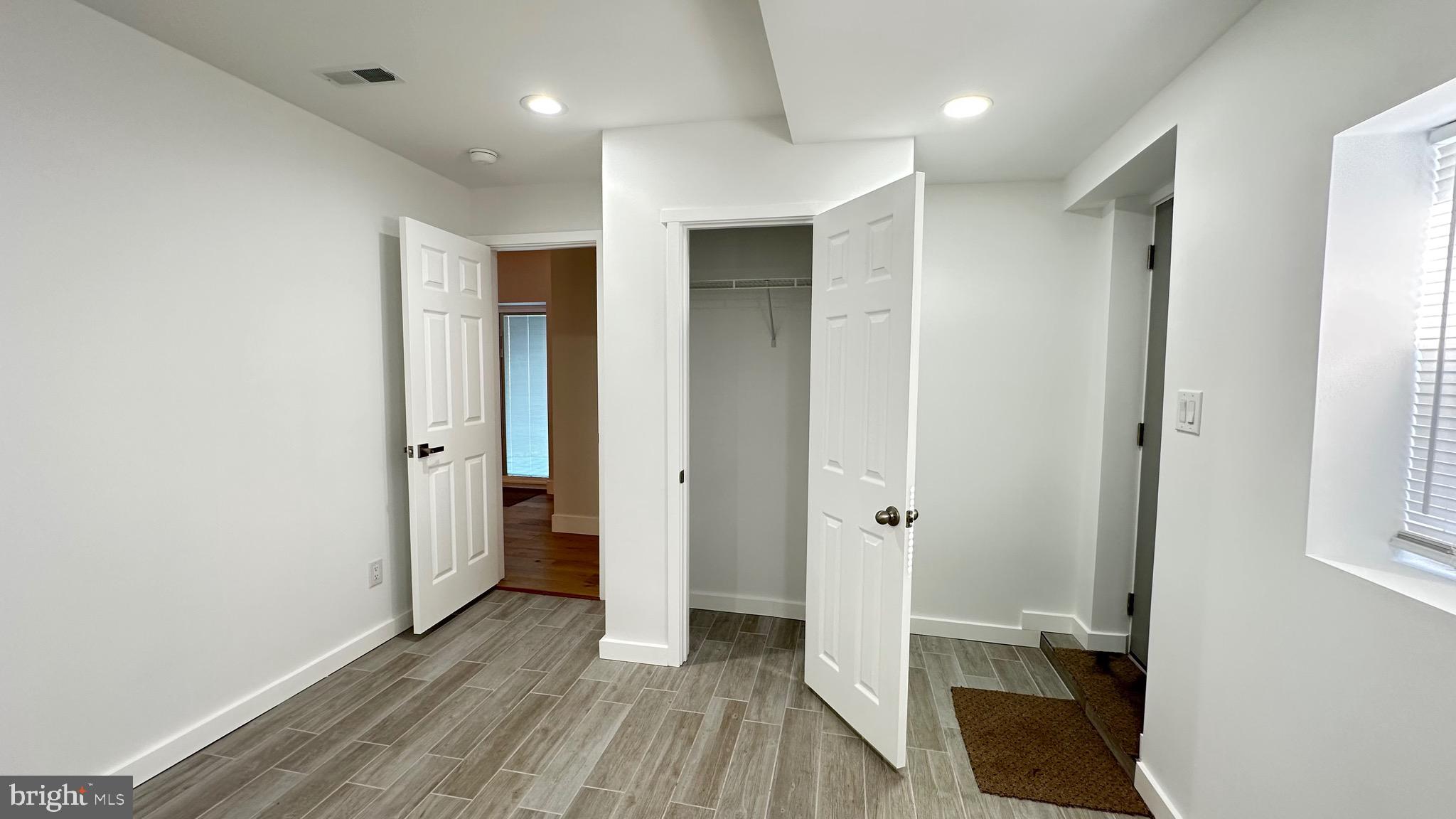 ELKINS PARK - Residential