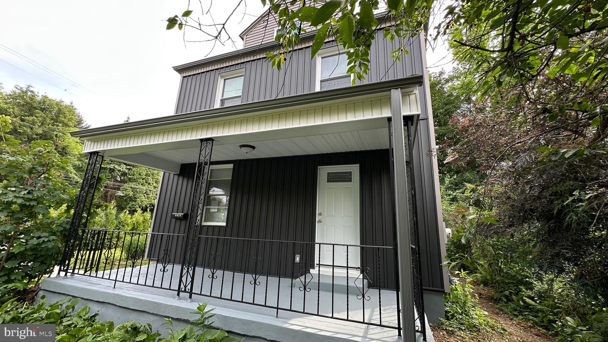 ELKINS PARK - Residential