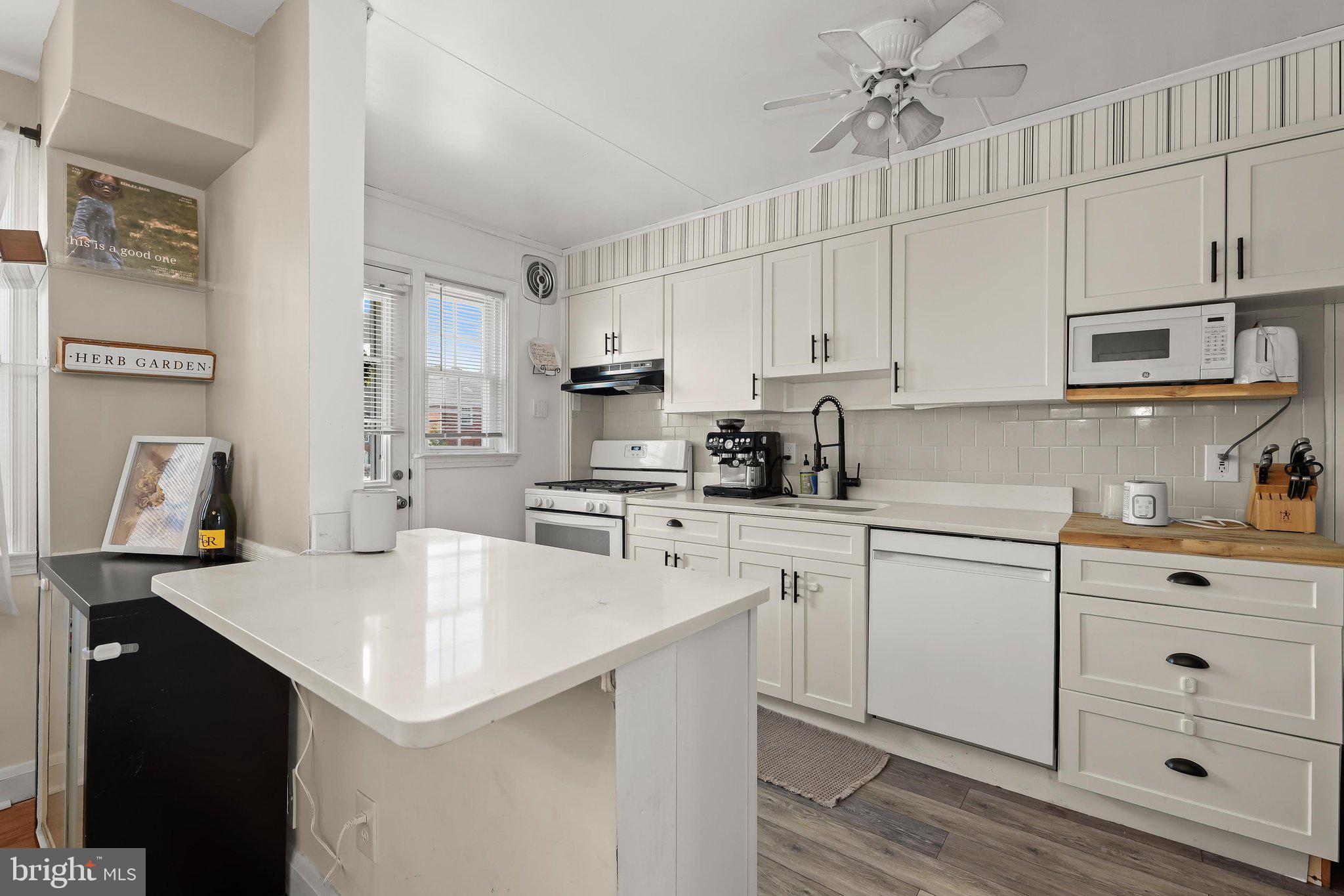 KNETTISHALL - Residential