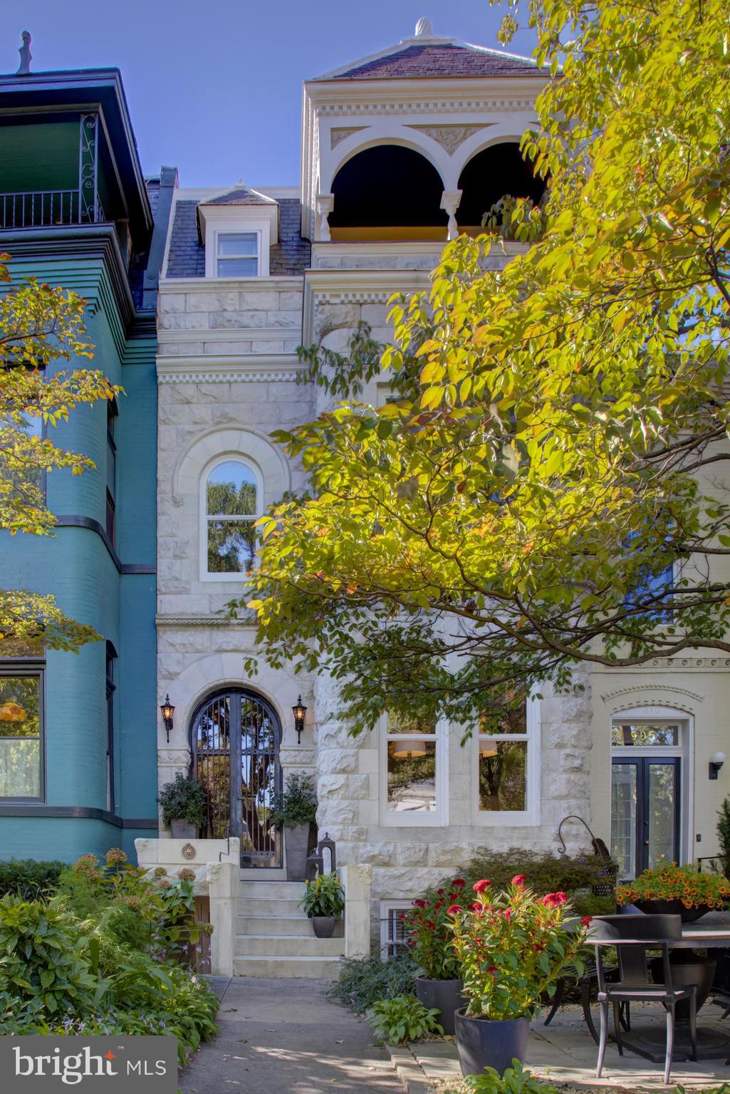 CAPITOL HILL - Residential