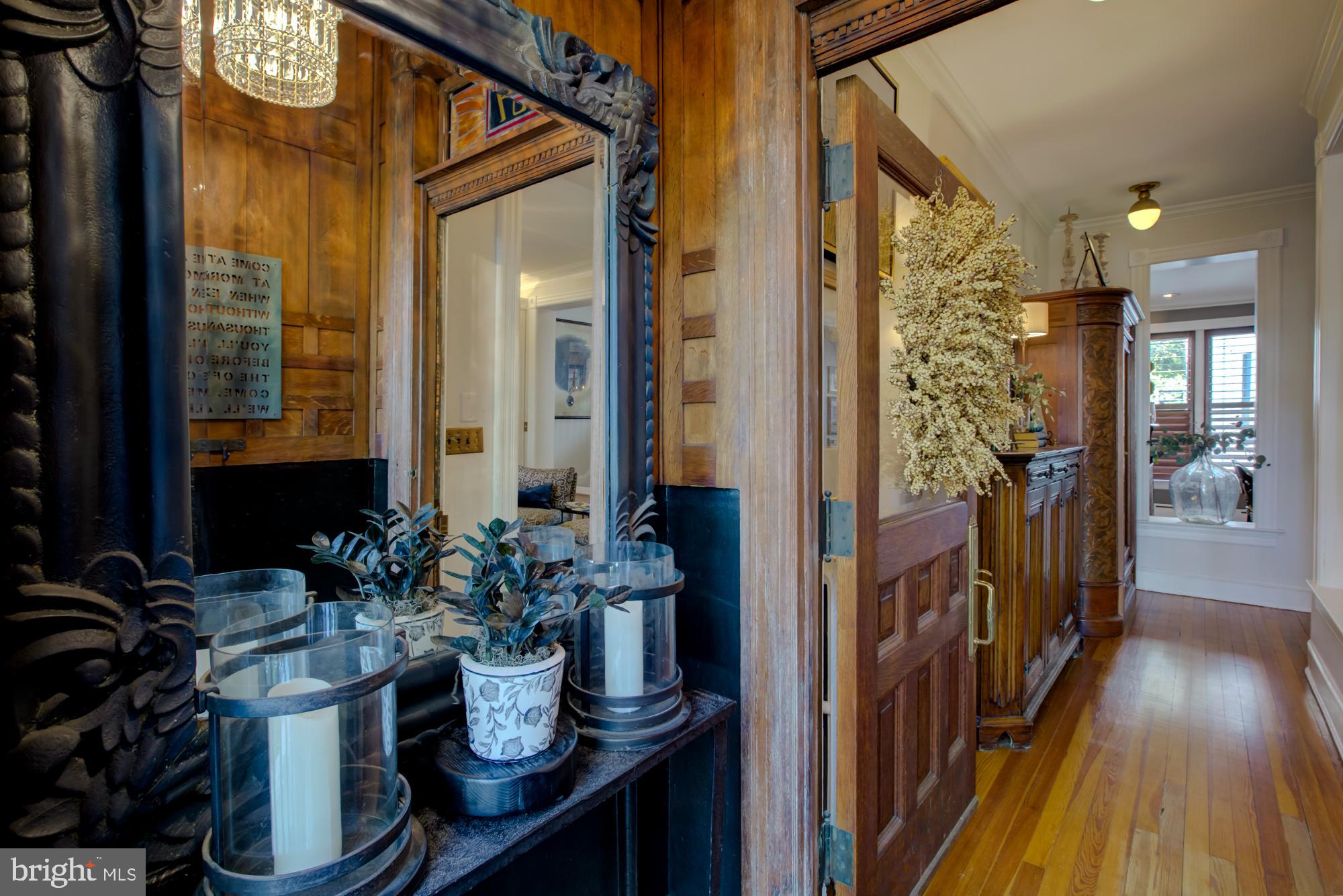 CAPITOL HILL - Residential
