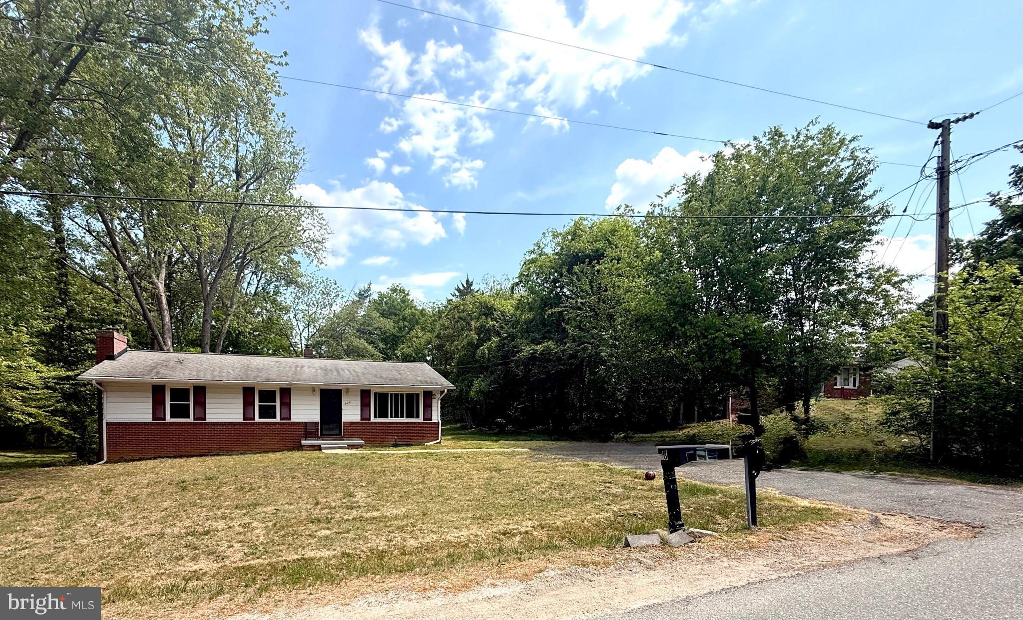 BELL AIR HEIGHTS - Residential