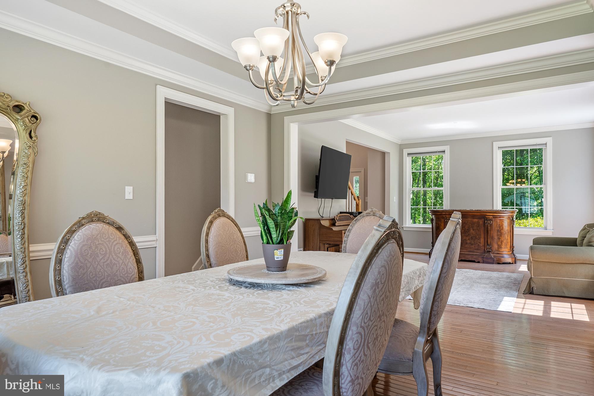VILLAGE GREEN ESTATES - Residential