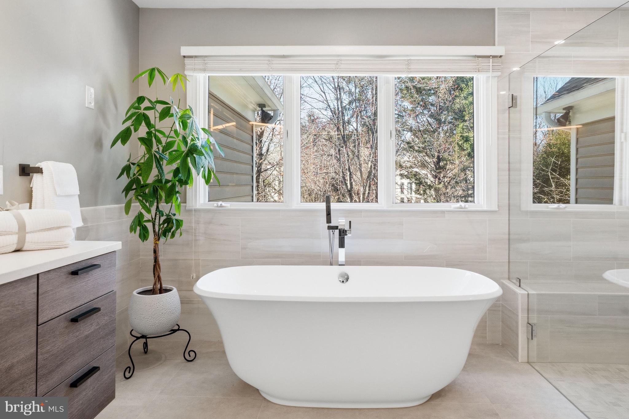 ESTATES AT WYNDHAM HILLS - Residential