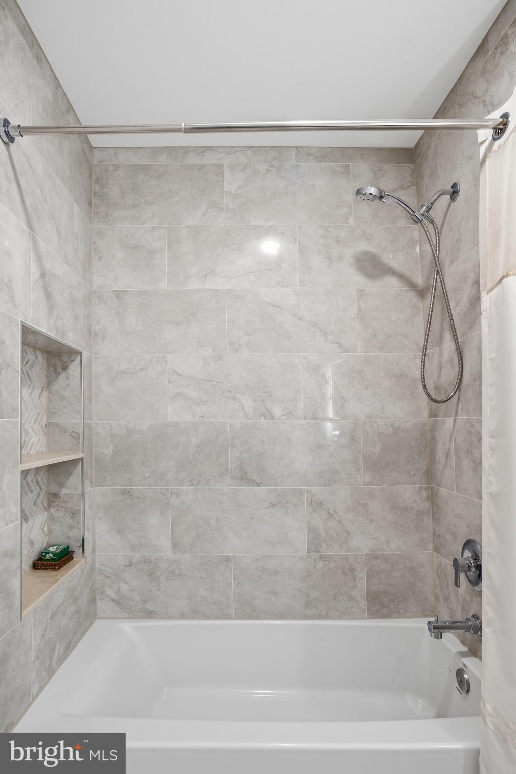 ESTATES AT WYNDHAM HILLS - Residential