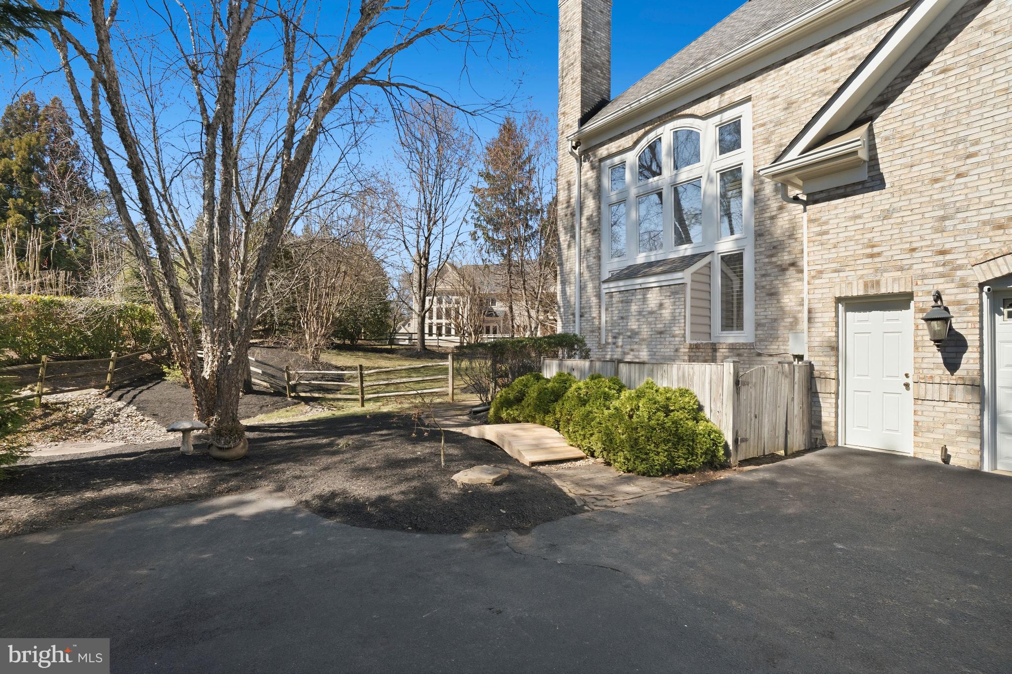 ESTATES AT WYNDHAM HILLS - Residential