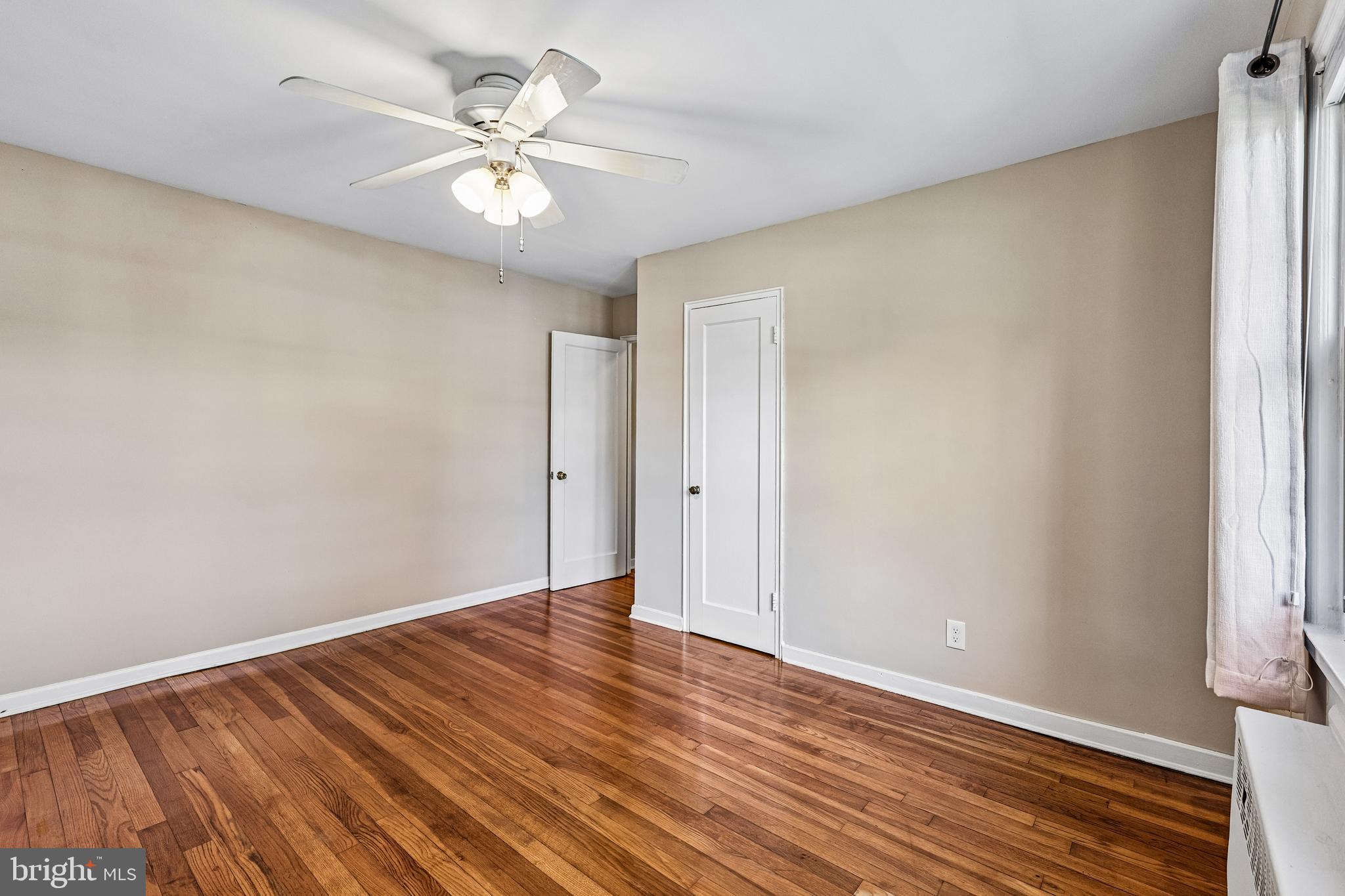 ROCK CREEK VILLAGE CONDOMINIUMS - Residential